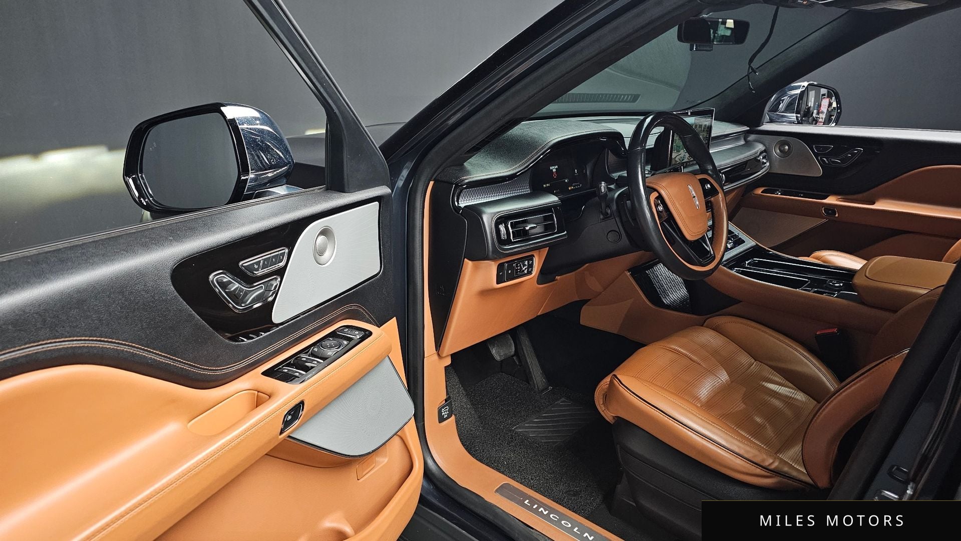 Lincoln Aviator 2021 — миниатюра 11