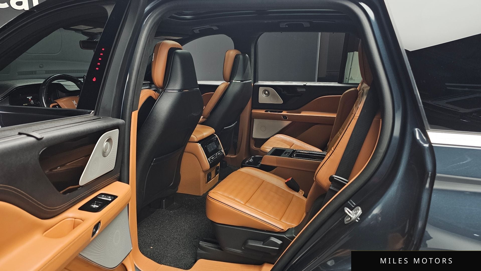 Lincoln Aviator 2021 — миниатюра 12
