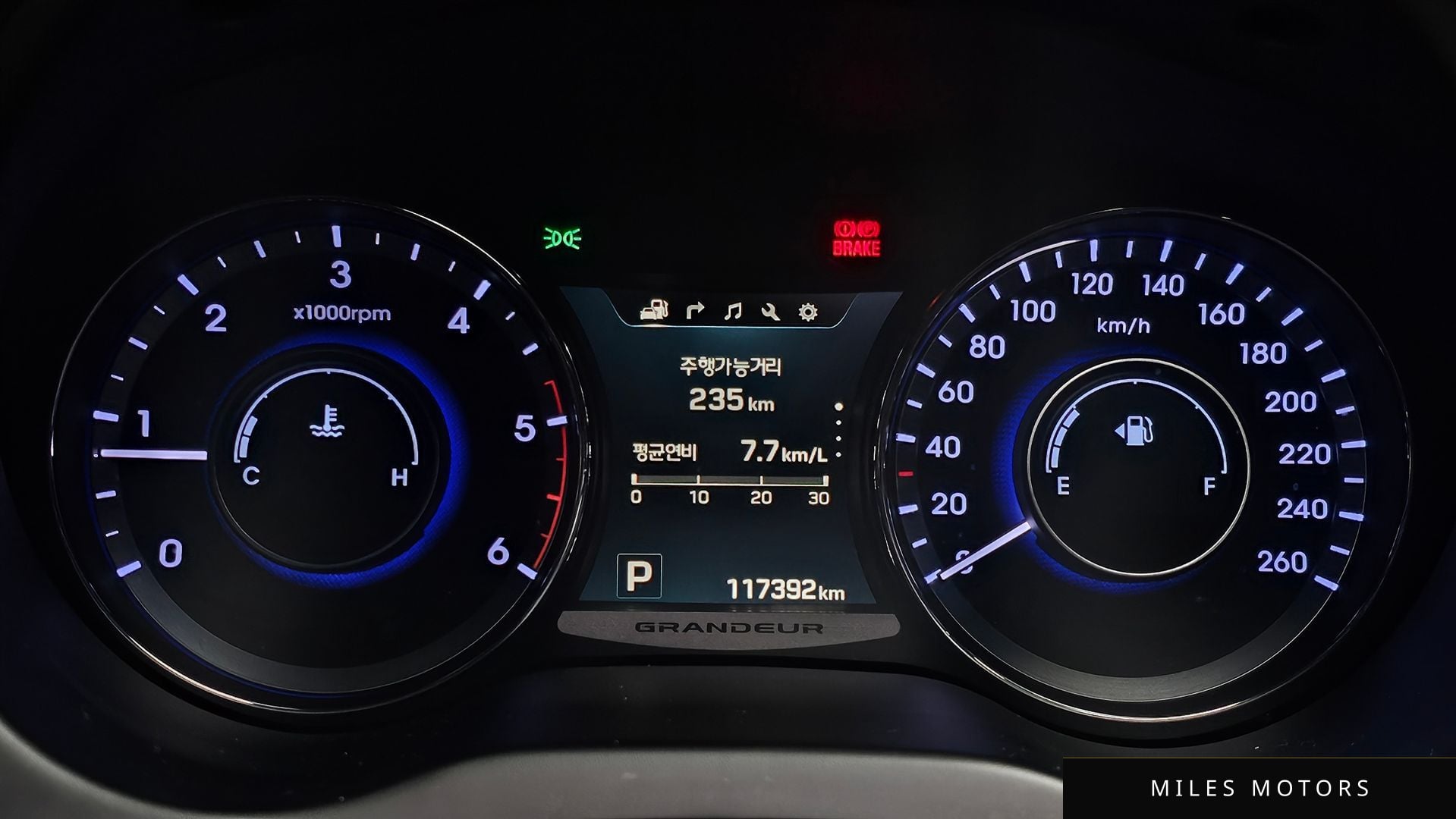 Hyundai Grandeur 2015 — миниатюра 8