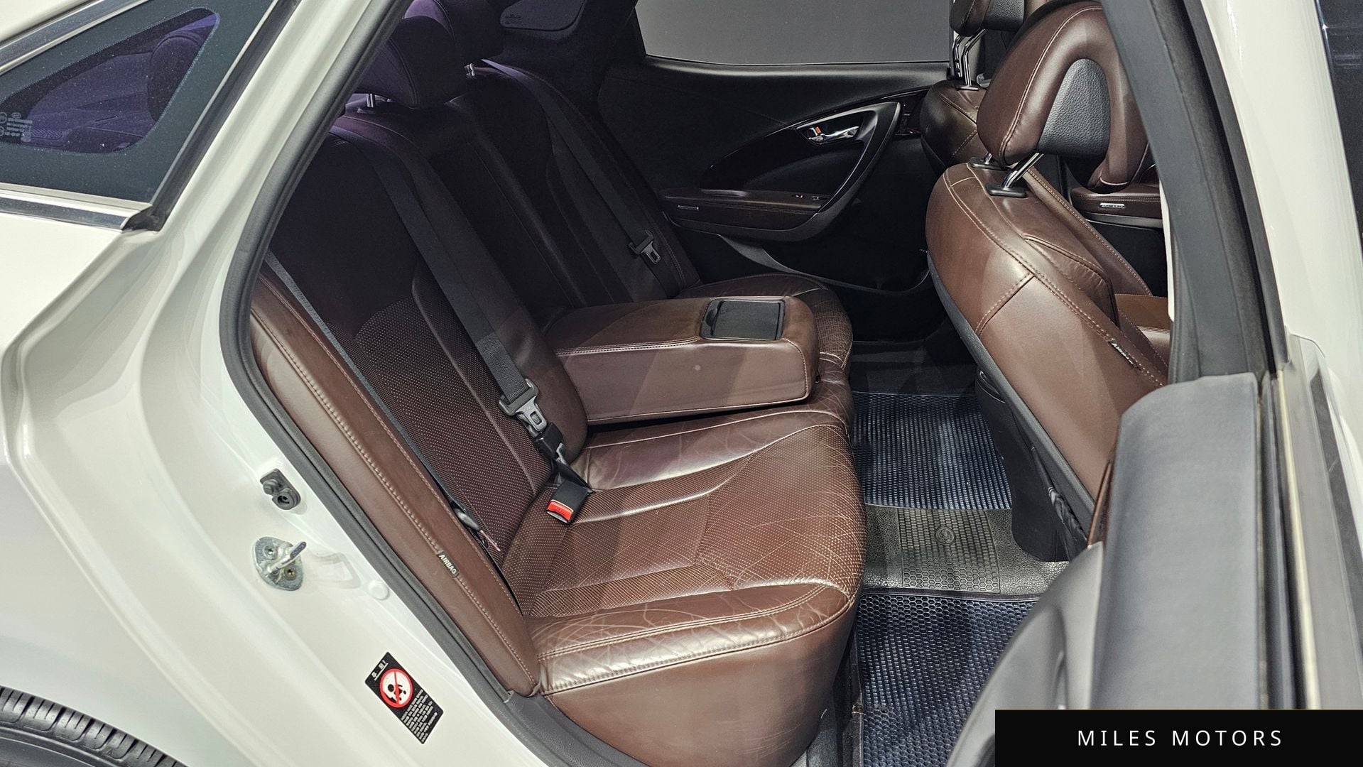 Hyundai Grandeur 2015 — миниатюра 12