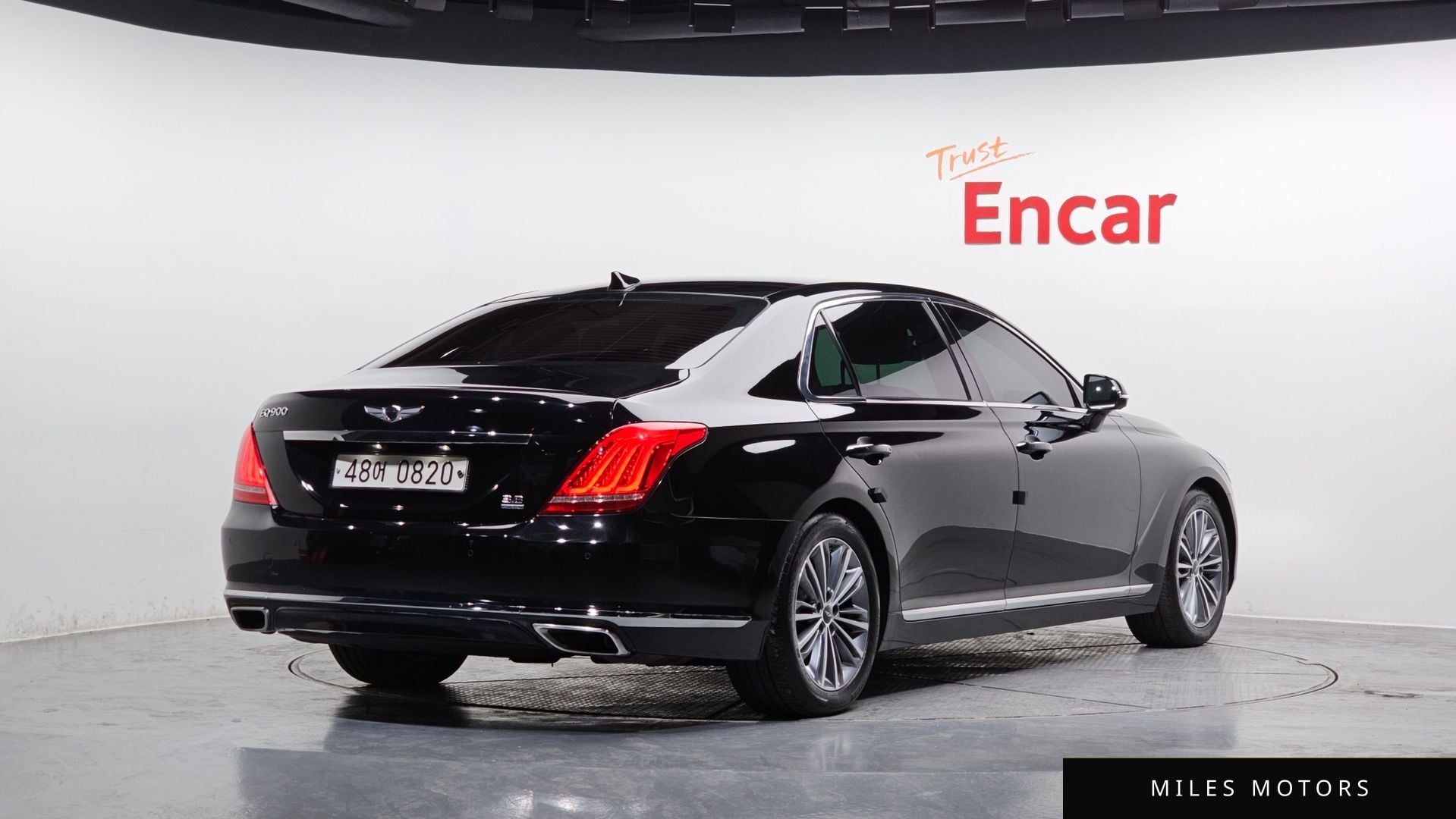 Genesis EQ900 2016 — миниатюра 2