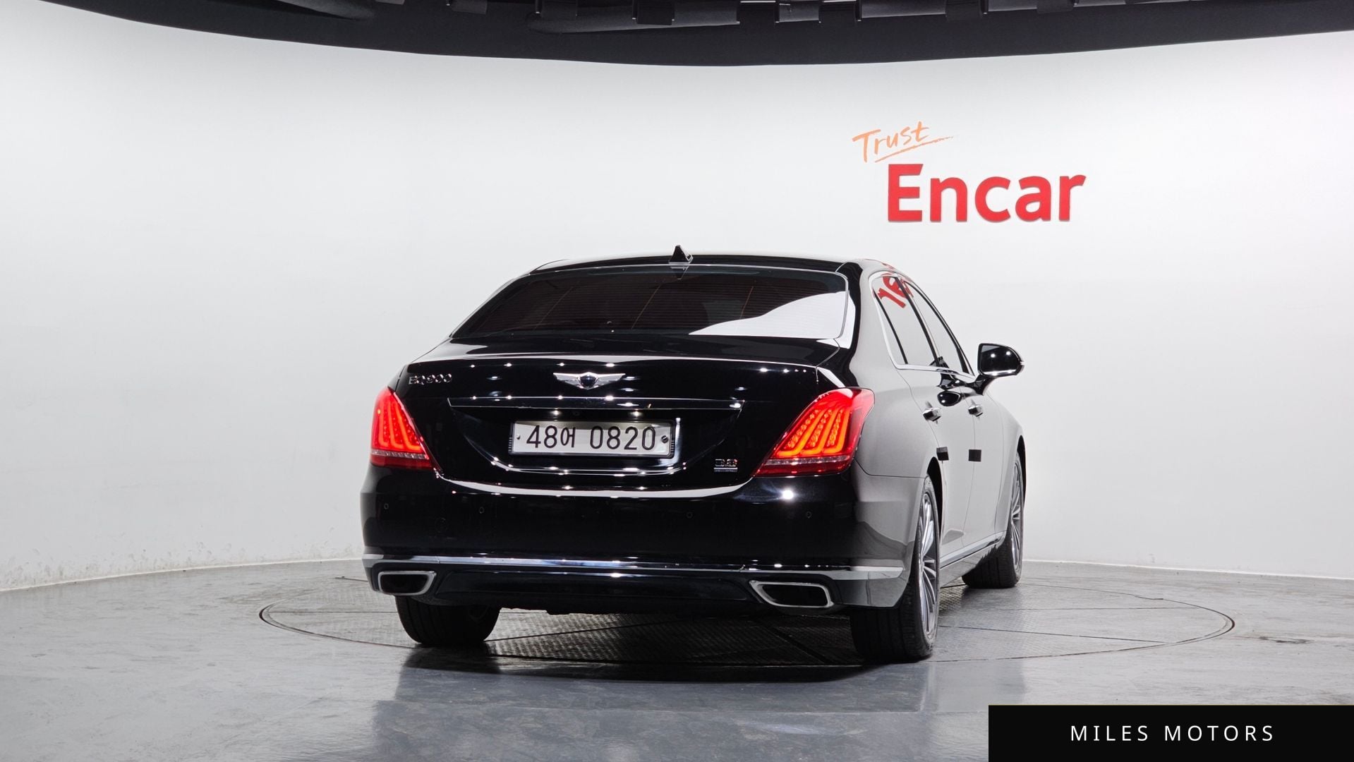 Genesis EQ900 2016 — миниатюра 4