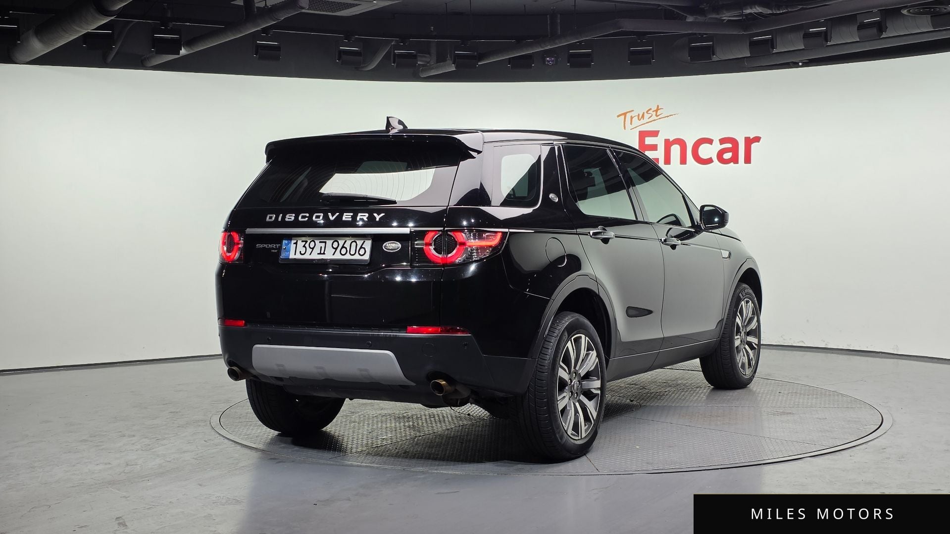 Land Rover Discovery Sport 2018 — миниатюра 2