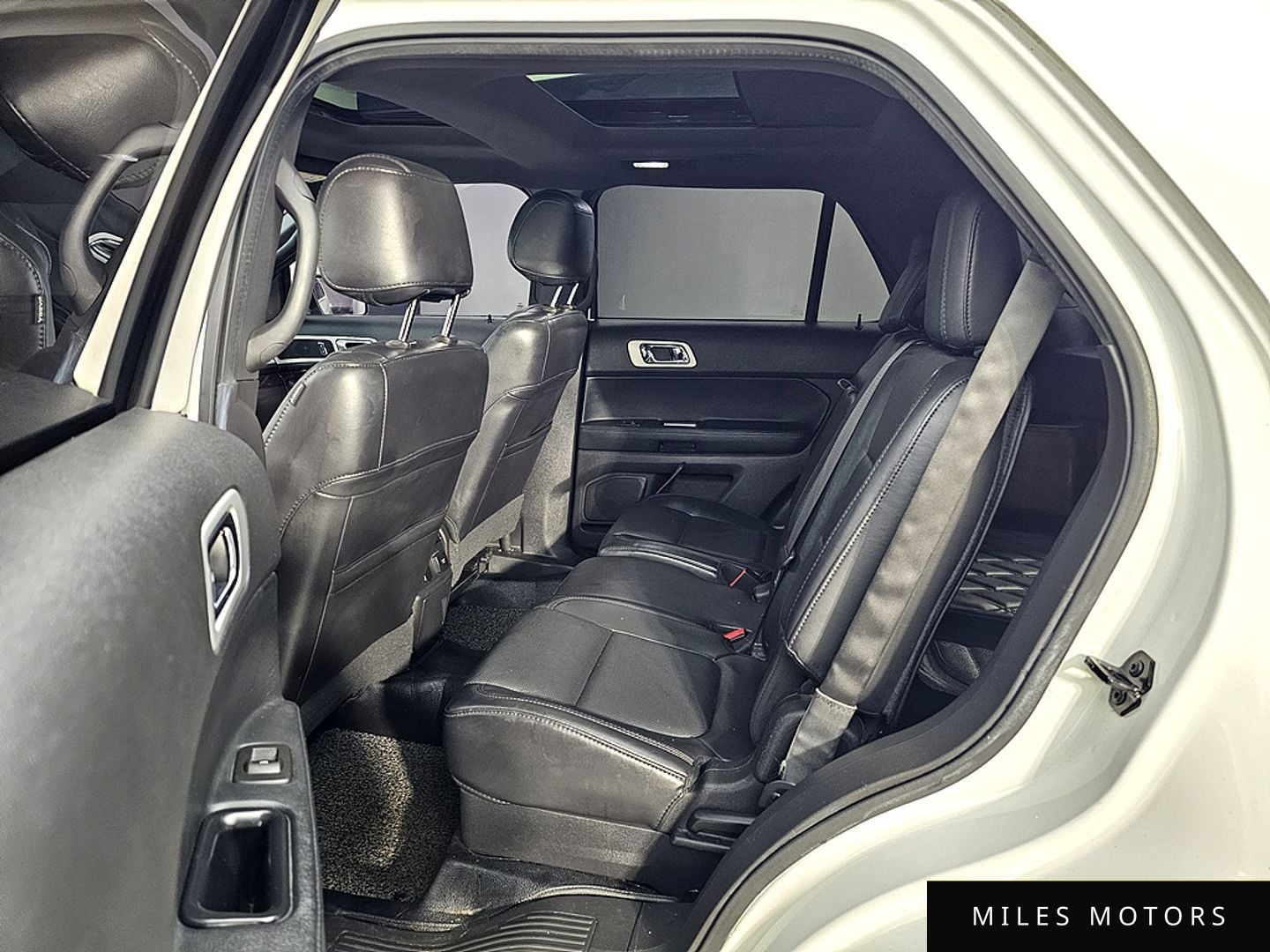 Ford Explorer 2015 — миниатюра 12