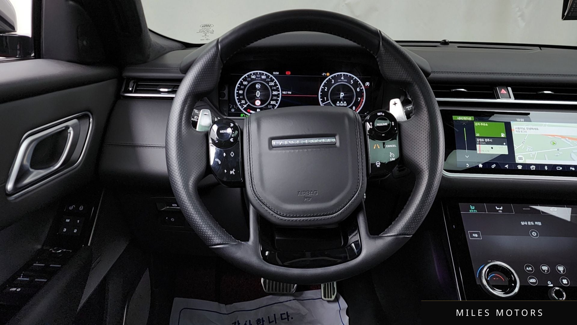 Land Rover 레인지로버 벨라 2019 — миниатюра 13