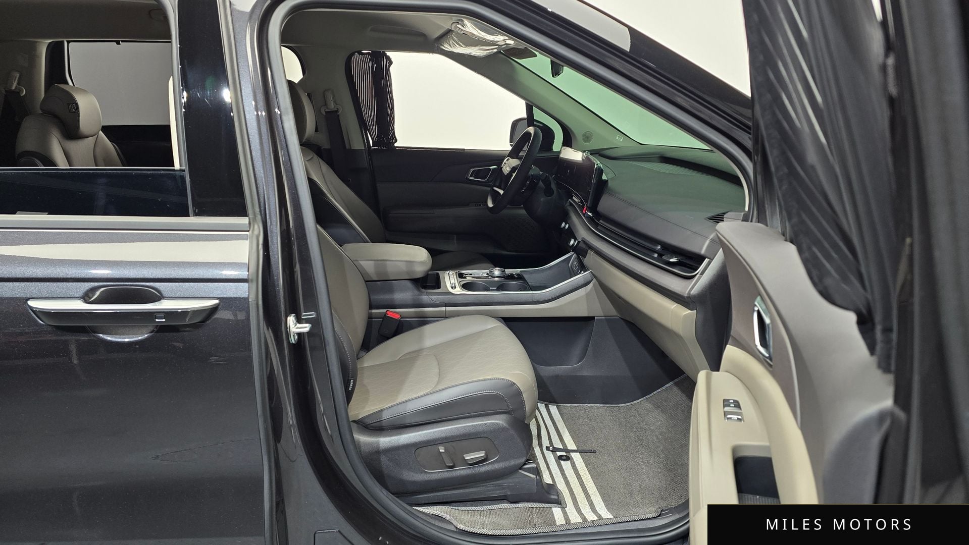 Kia 뉴 카니발 2025 — миниатюра 11