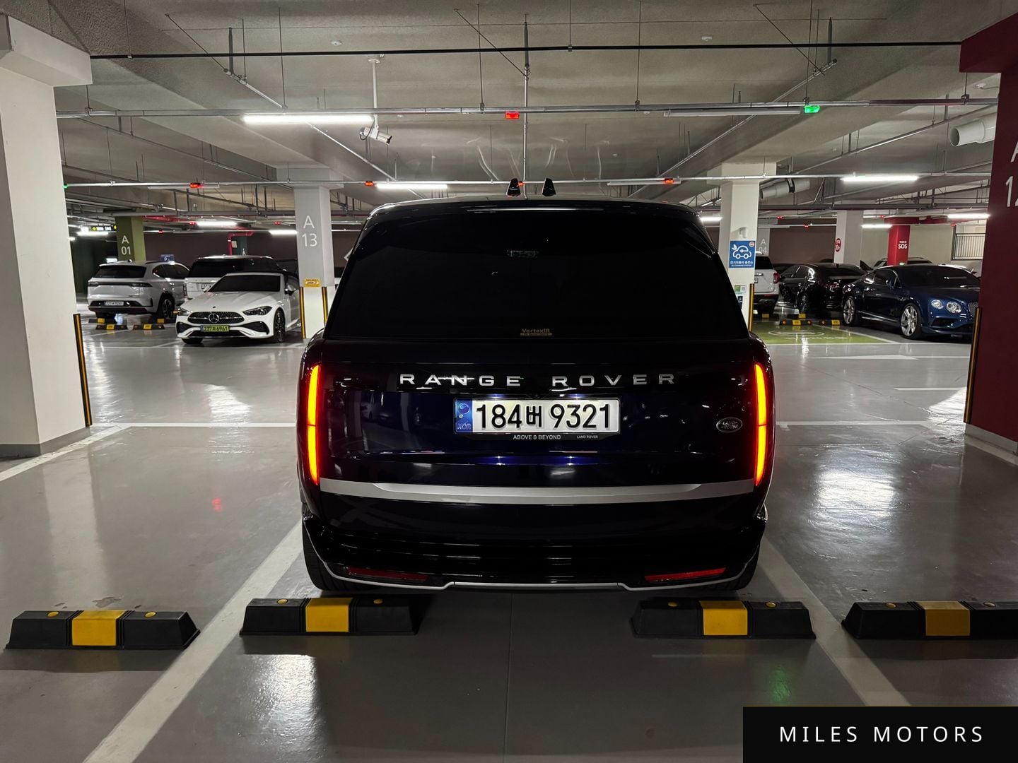 Land Rover 레인지로버 2023 — миниатюра 4