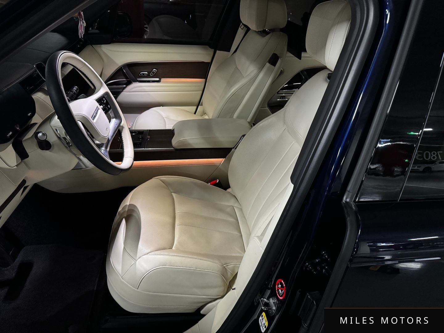 Land Rover 레인지로버 2023 — миниатюра 7