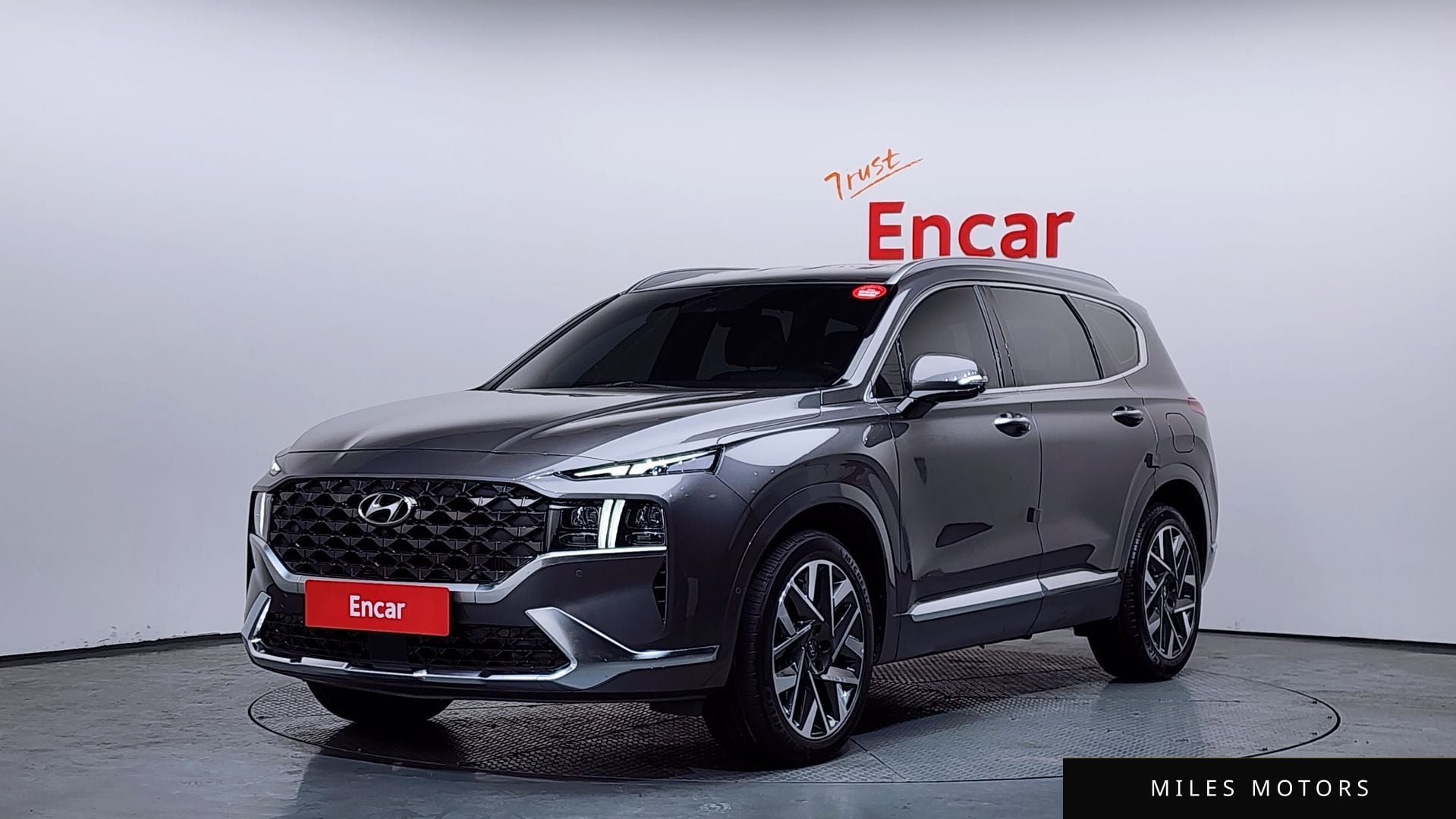 Hyundai Santafe 2021 — фото 1 из 12