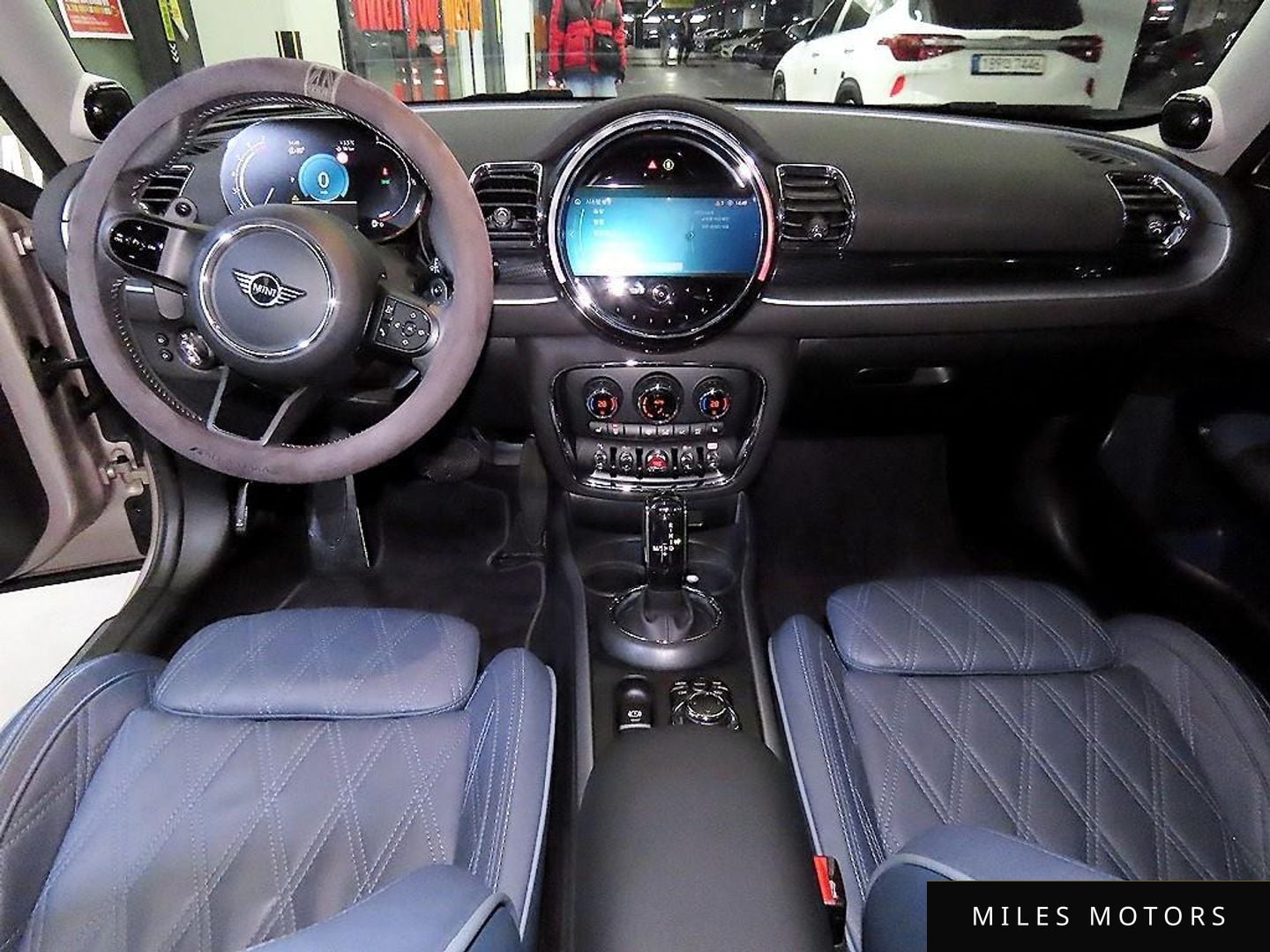 MINI Clubman 2023 — миниатюра 10