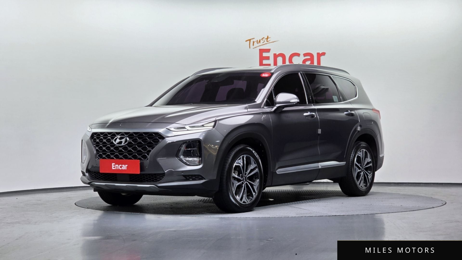 Hyundai Santafe 2020 — фото 1 из 12