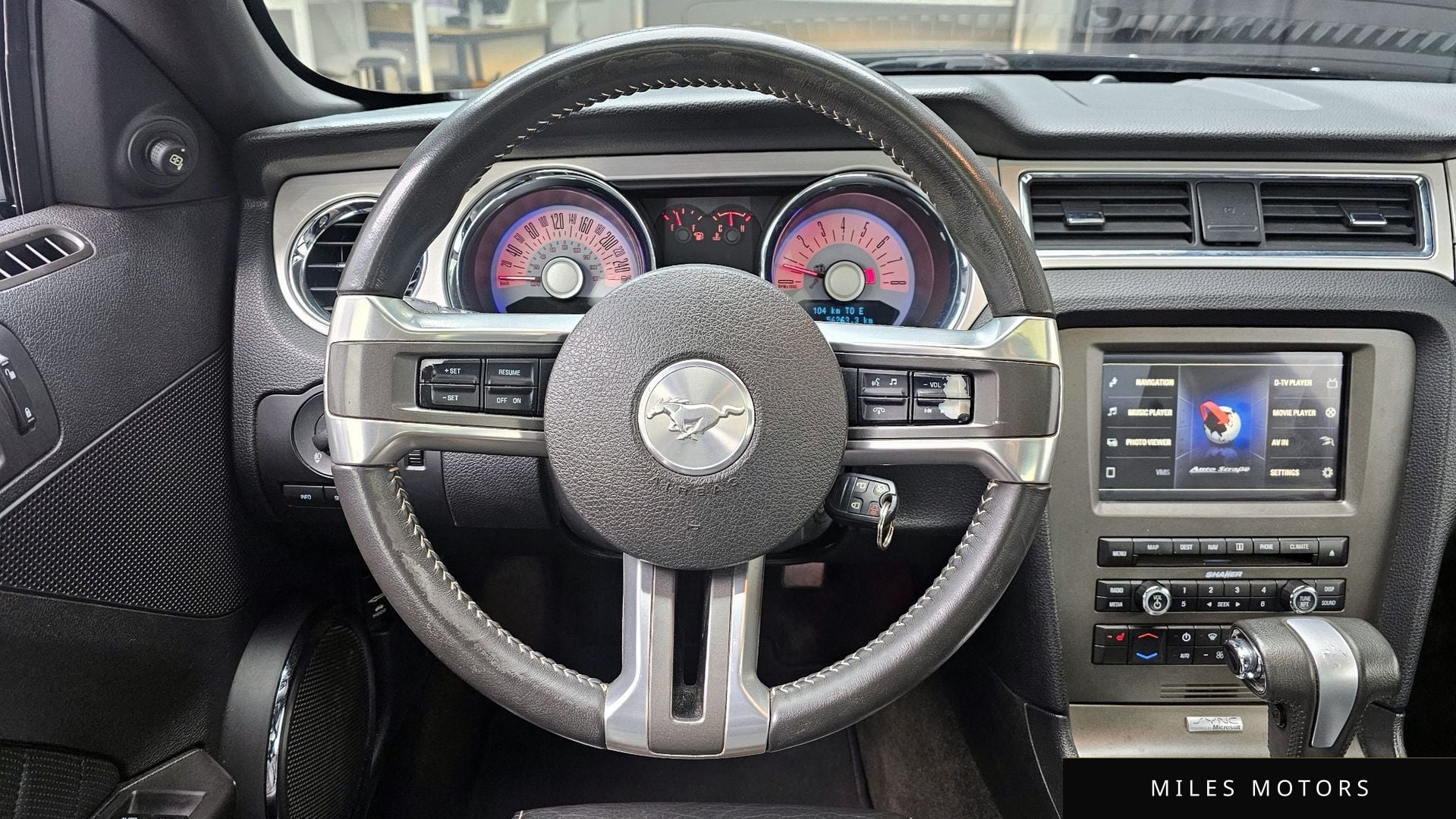 Ford Mustang 2012 — миниатюра 13