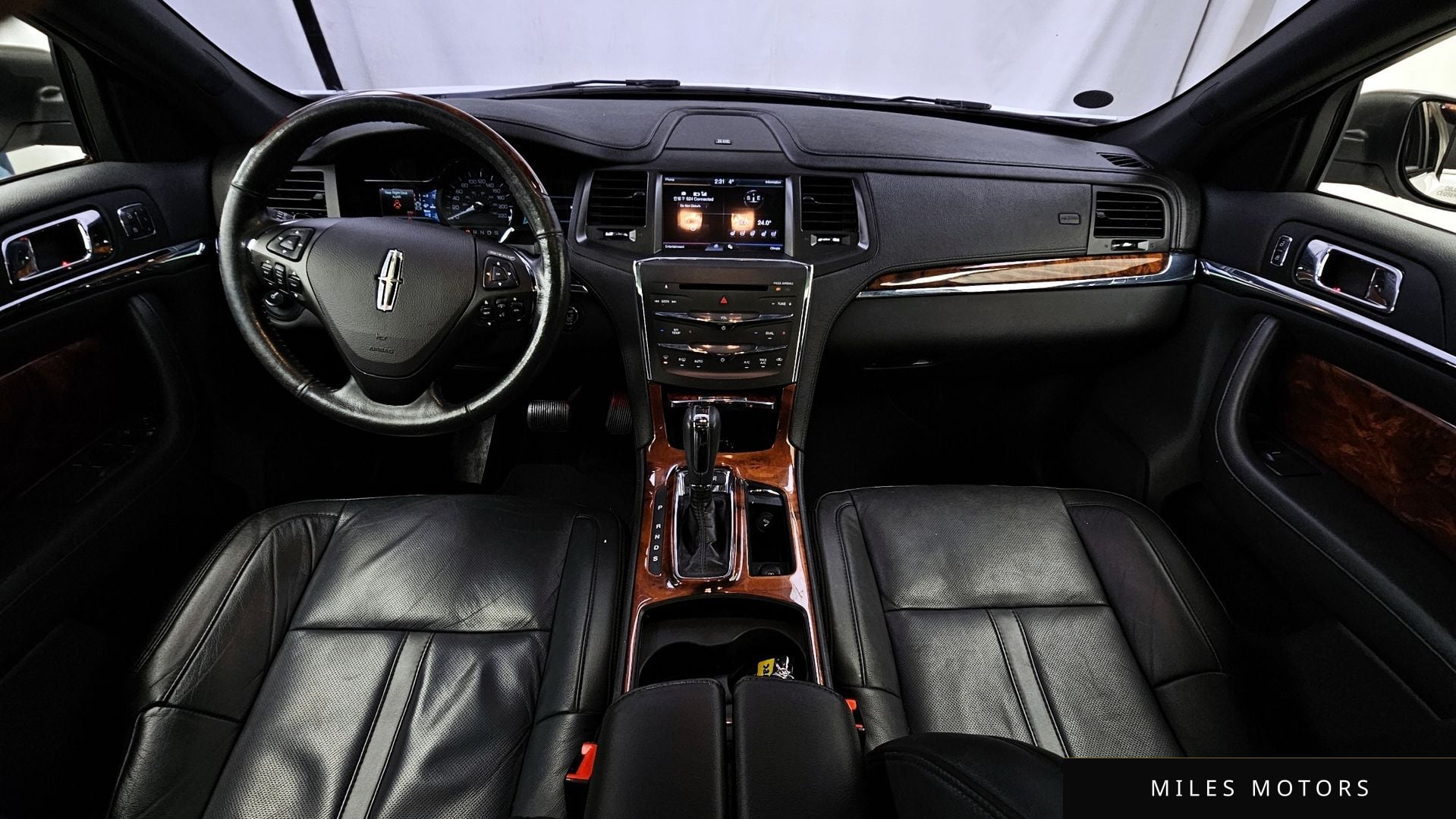 Lincoln MKS 2014 — миниатюра 7