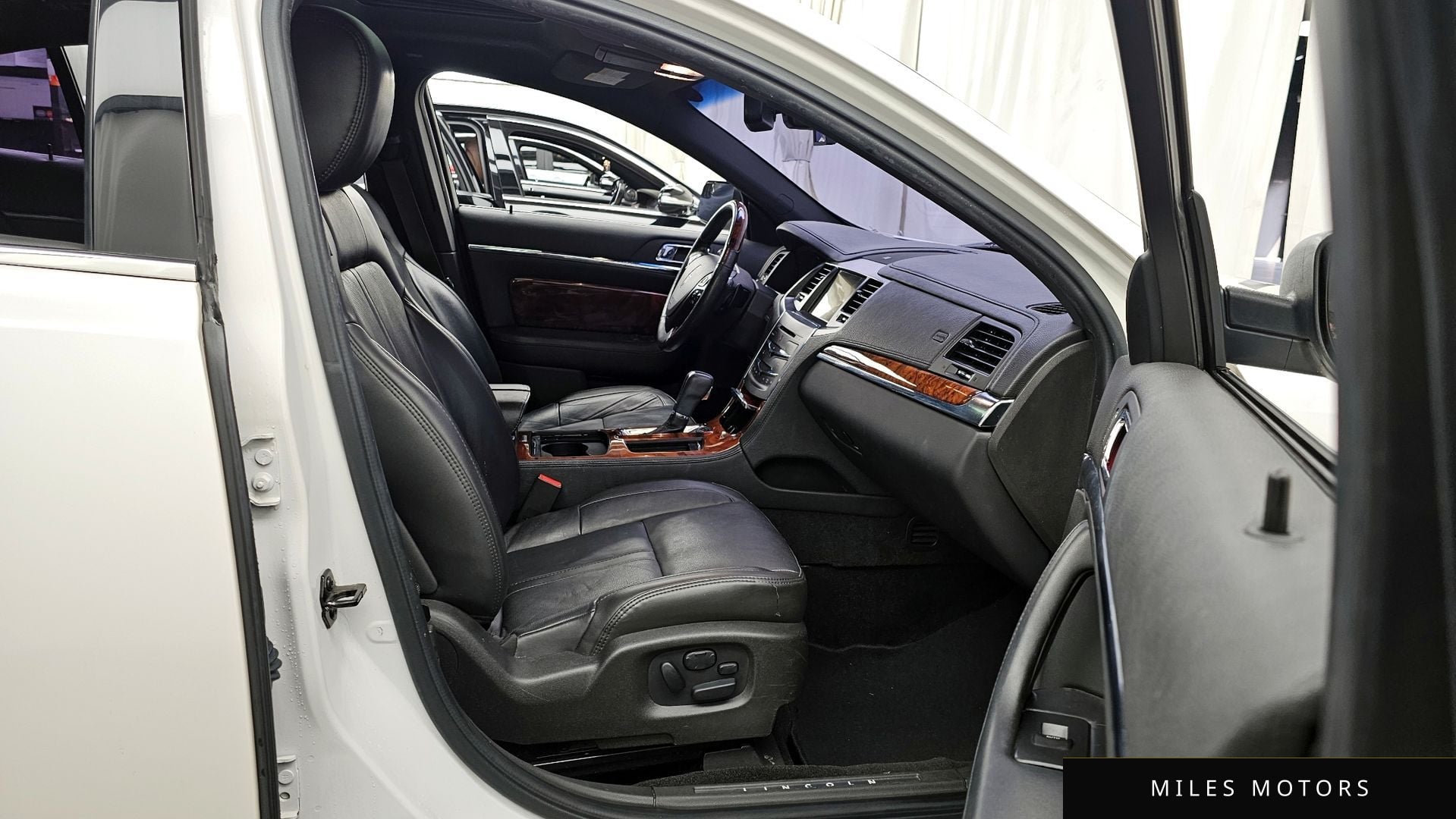 Lincoln MKS 2014 — миниатюра 11