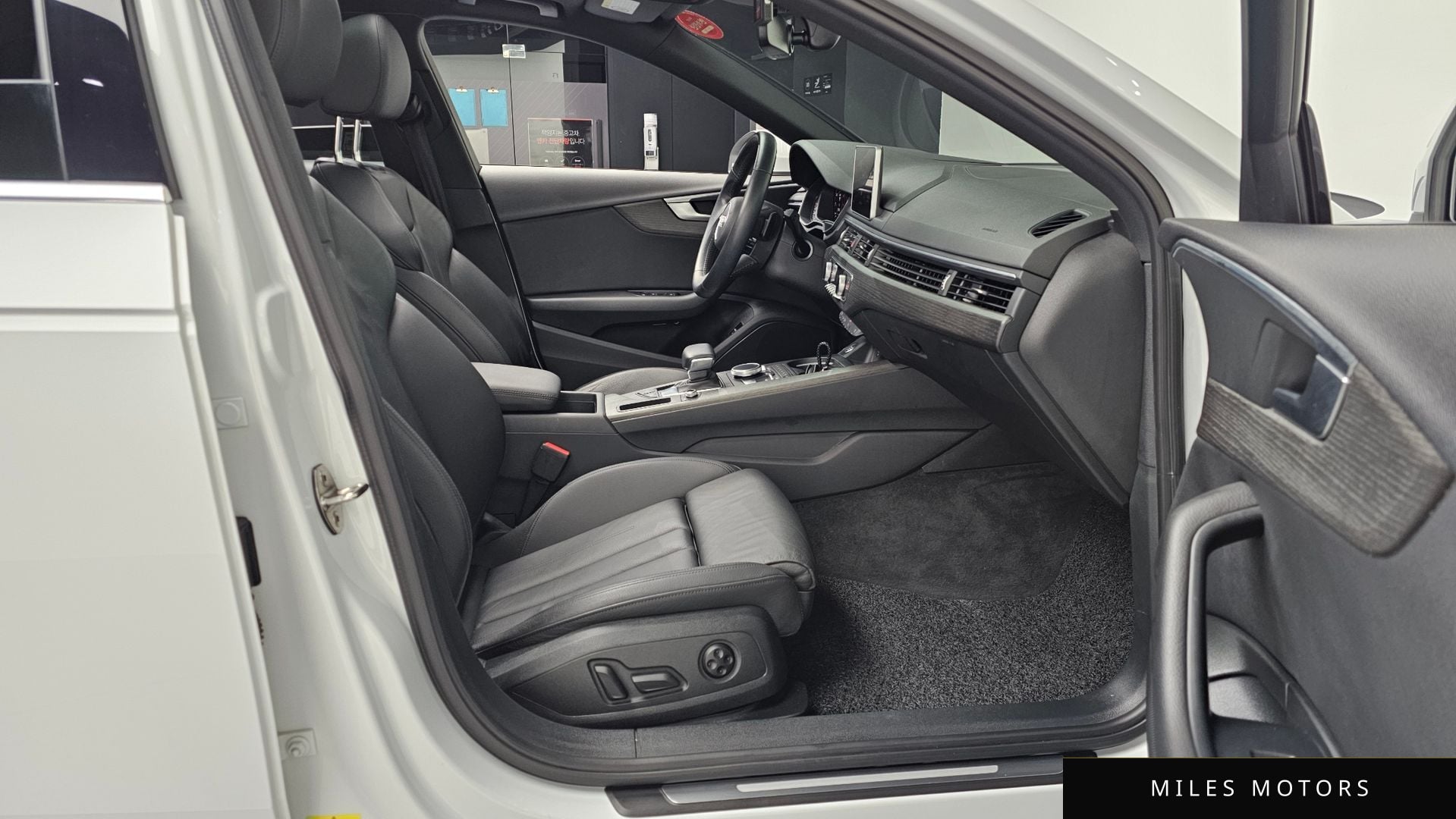 Audi A4 (B9) 2019 — миниатюра 11
