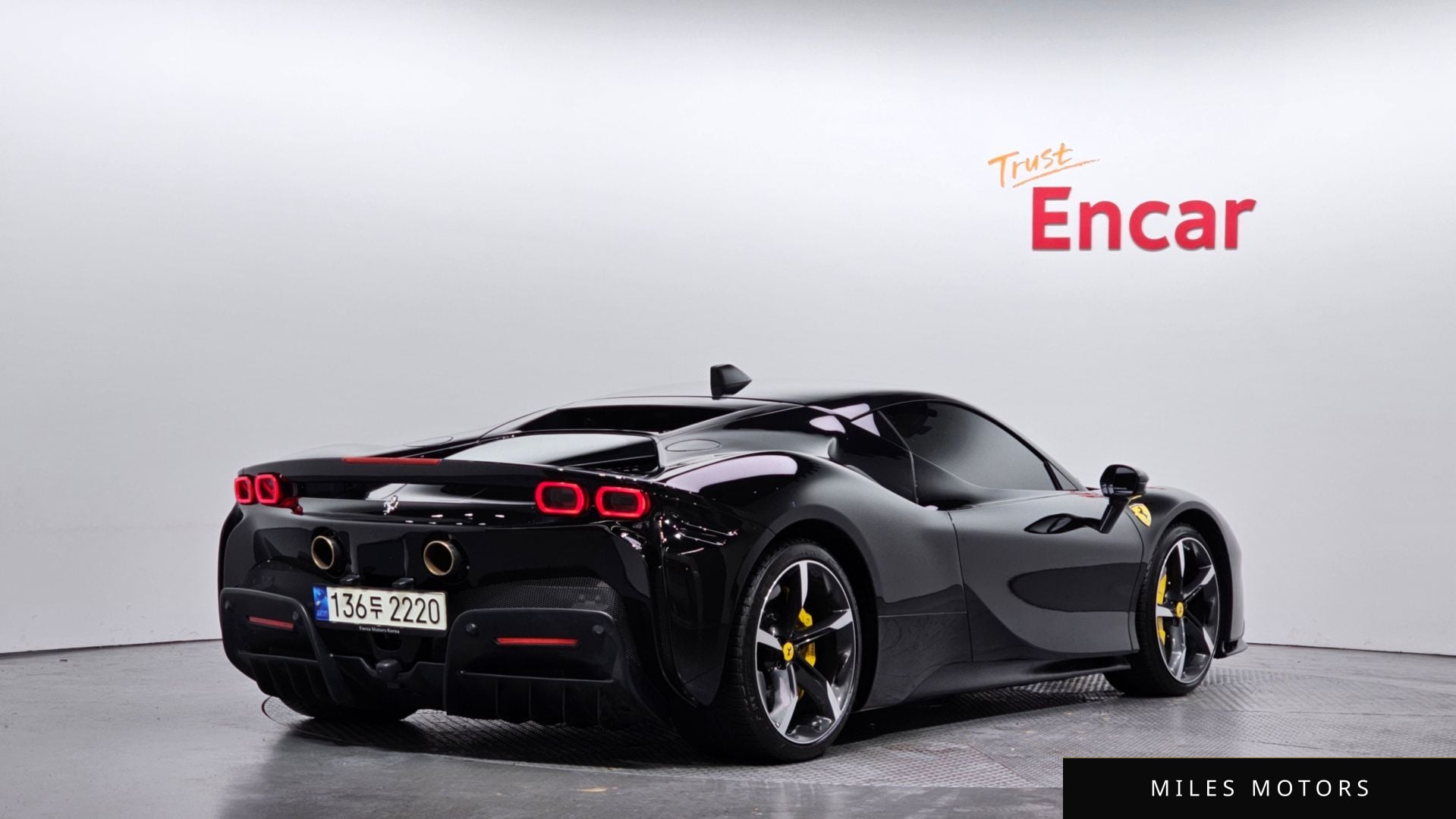 Ferrari SF90 스트라달레 2021 — миниатюра 2