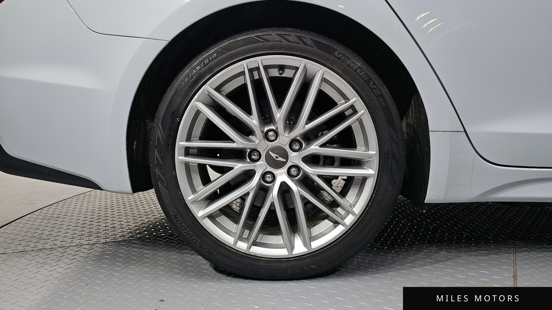 Genesis G70 2020 — миниатюра 5