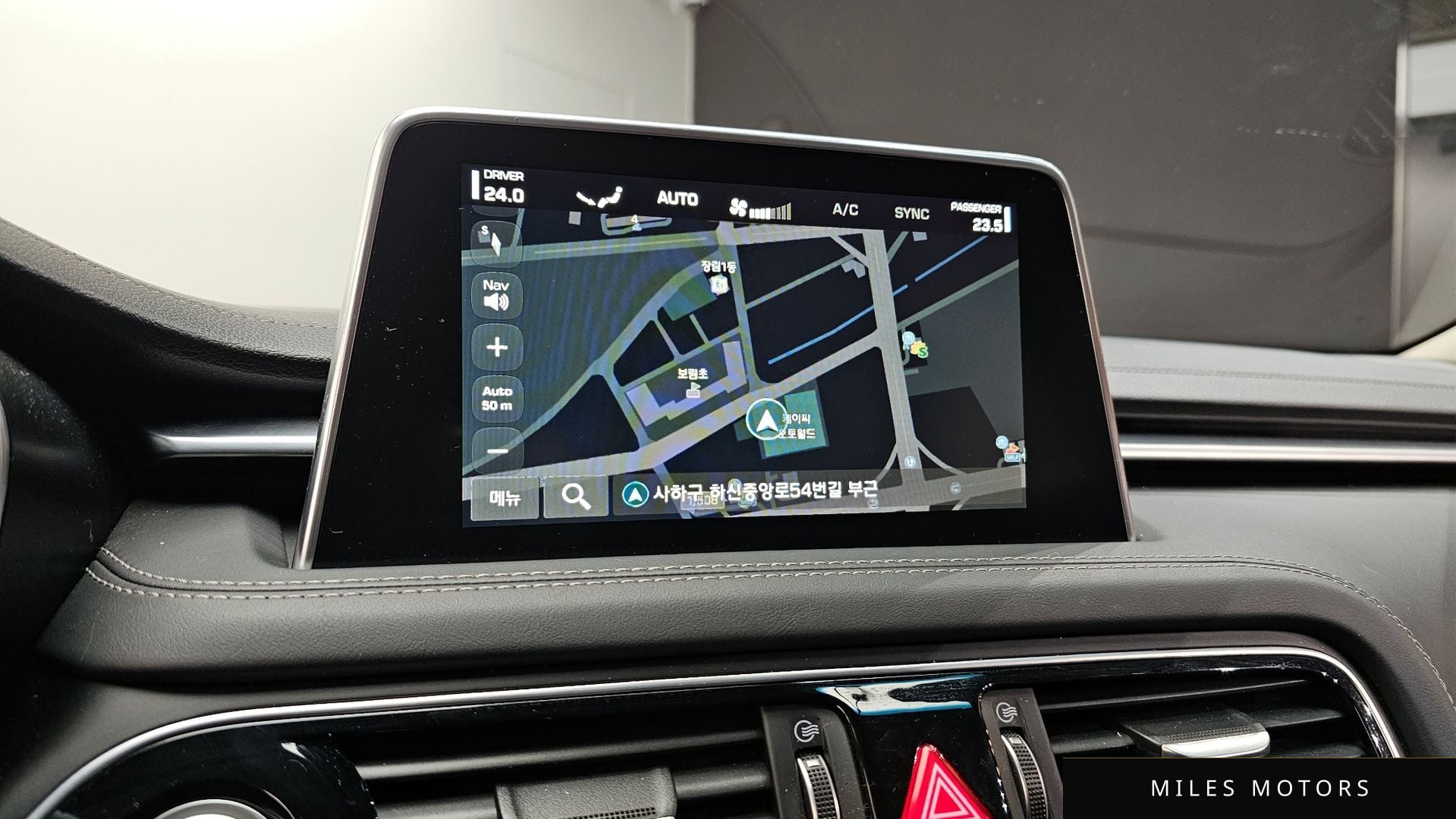 Genesis G70 2020 — миниатюра 14