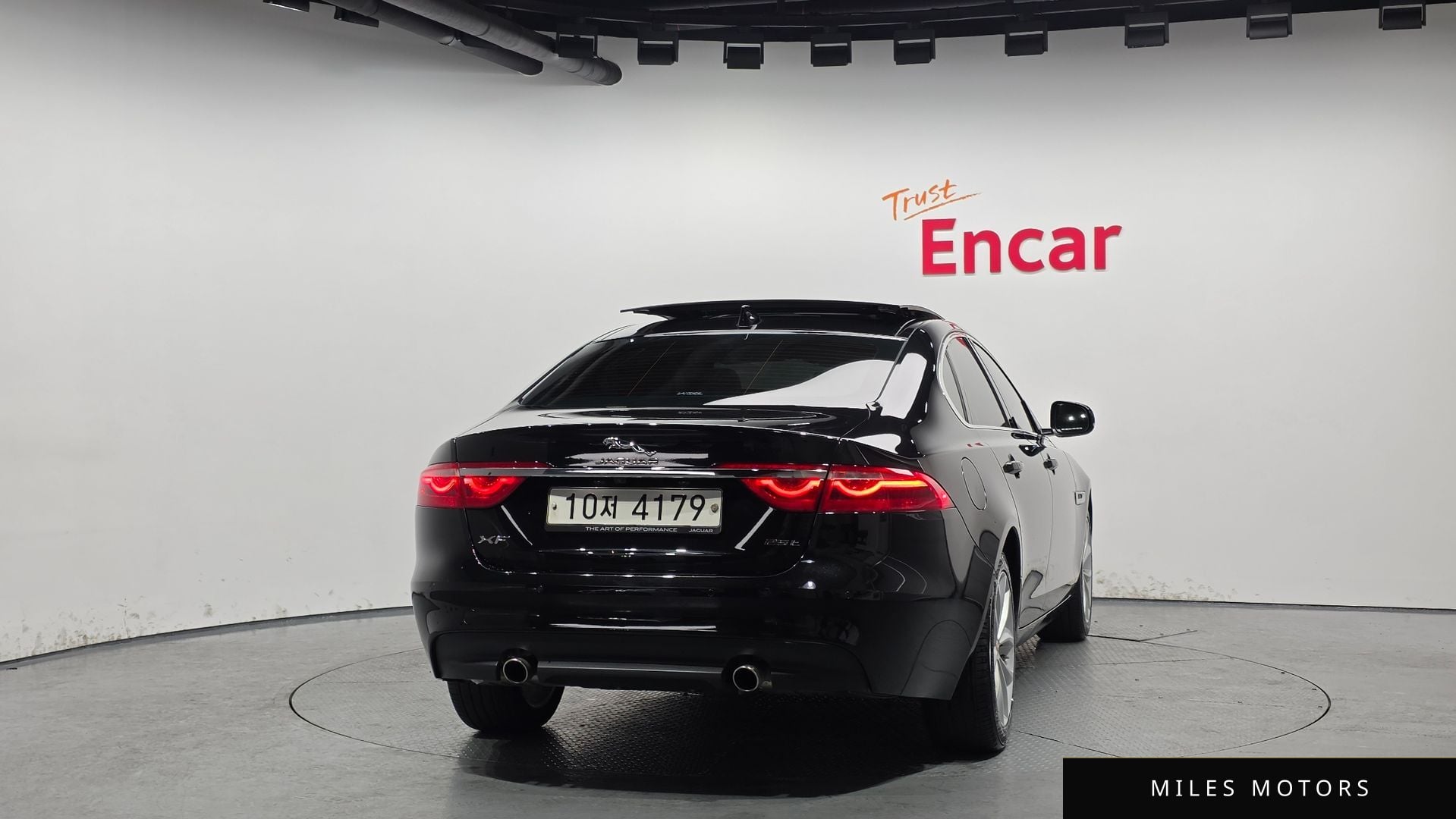 Jaguar XF (X260) 2019 — миниатюра 4