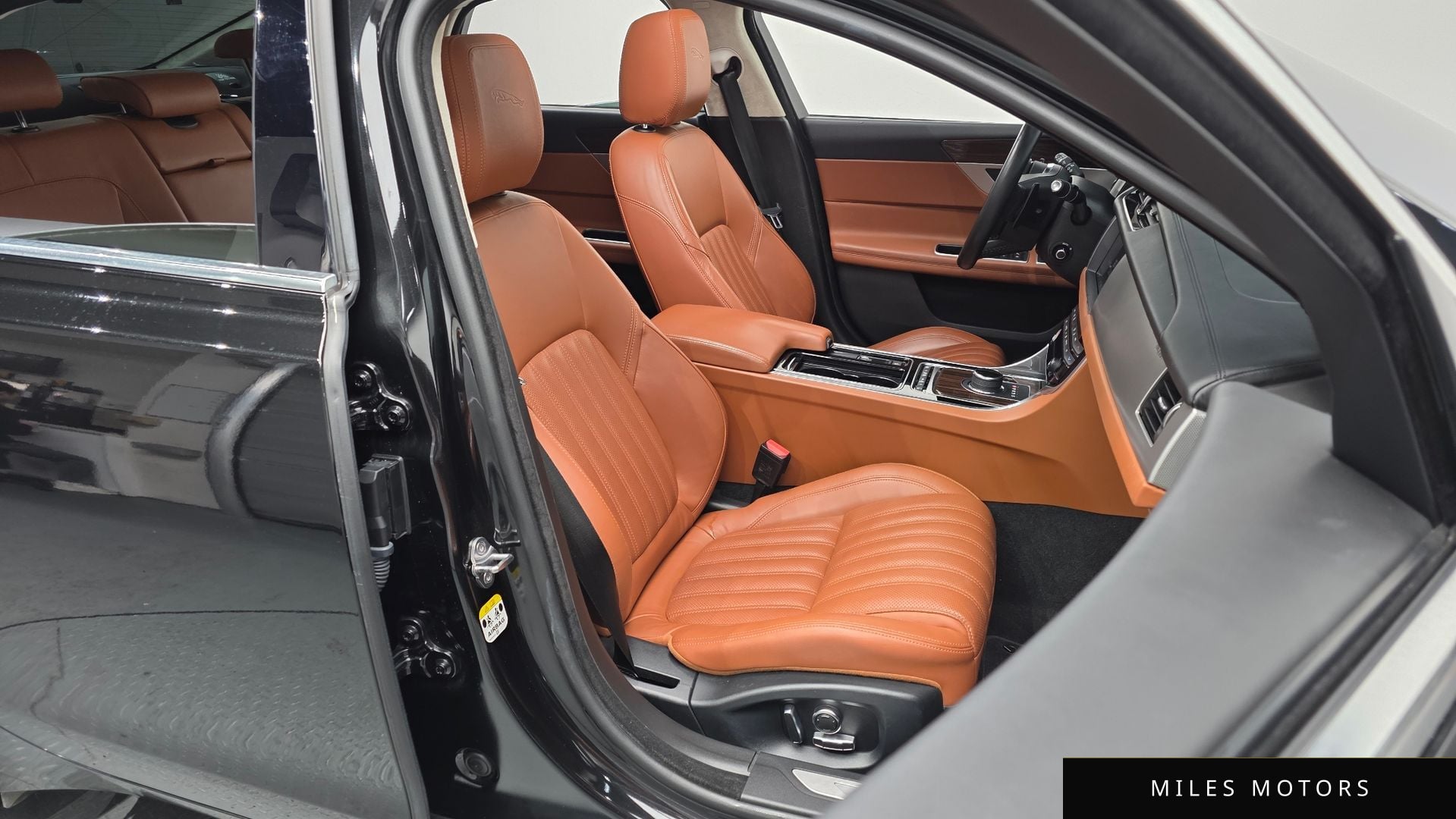 Jaguar XF (X260) 2019 — миниатюра 10