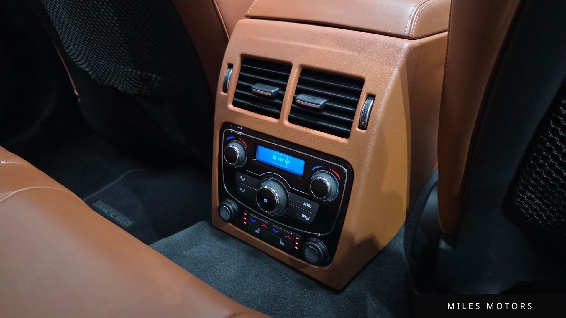 Jaguar XF (X260) 2019 — миниатюра 19