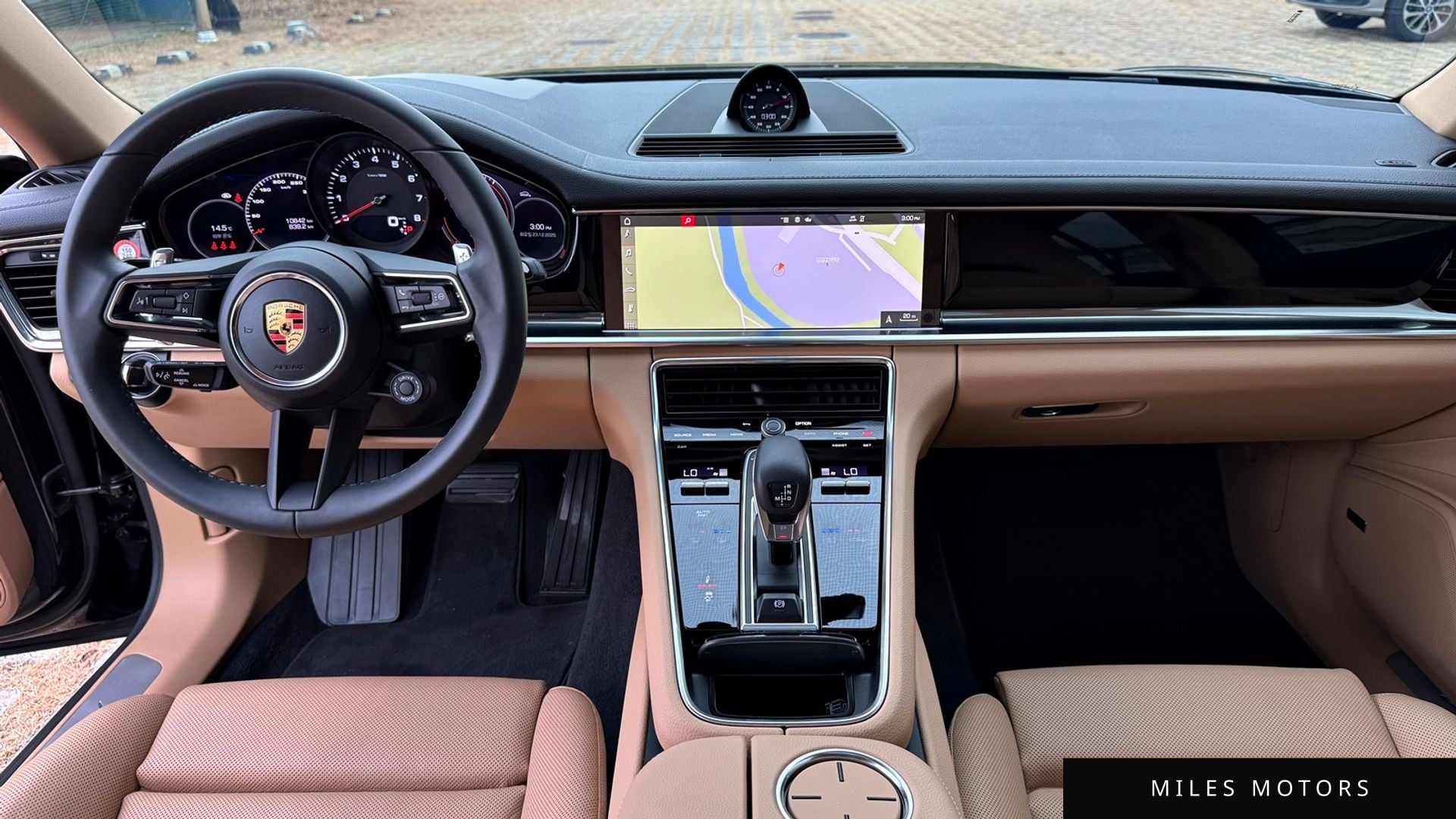 Porsche Panamera 2021 — миниатюра 11
