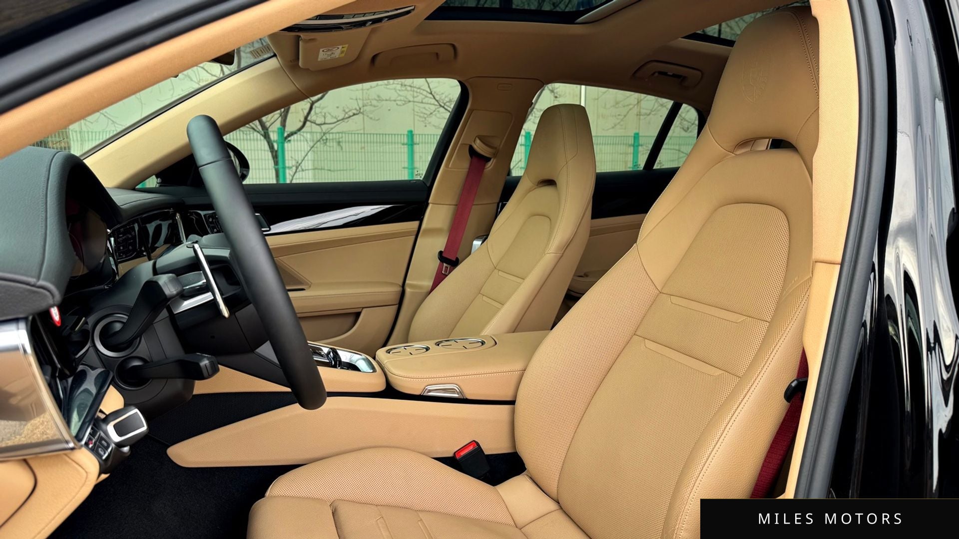 Porsche Panamera 2021 — миниатюра 12