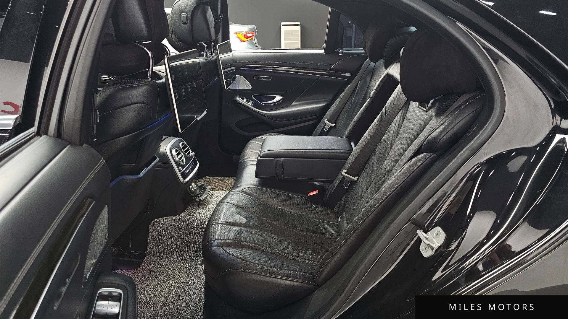 Mercedes-Benz S-Class W222 2015 — миниатюра 12