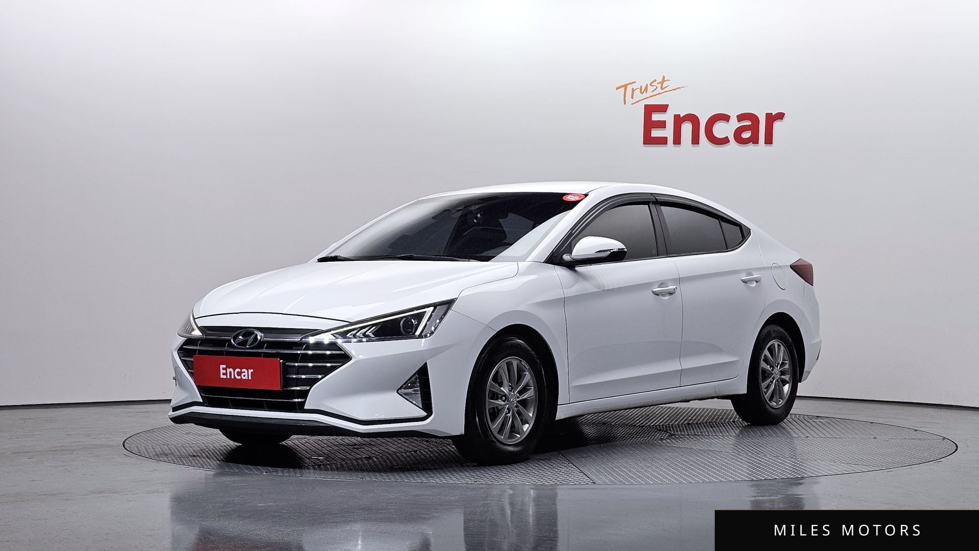 Hyundai AVANTE 2020 — фото 1 из 12