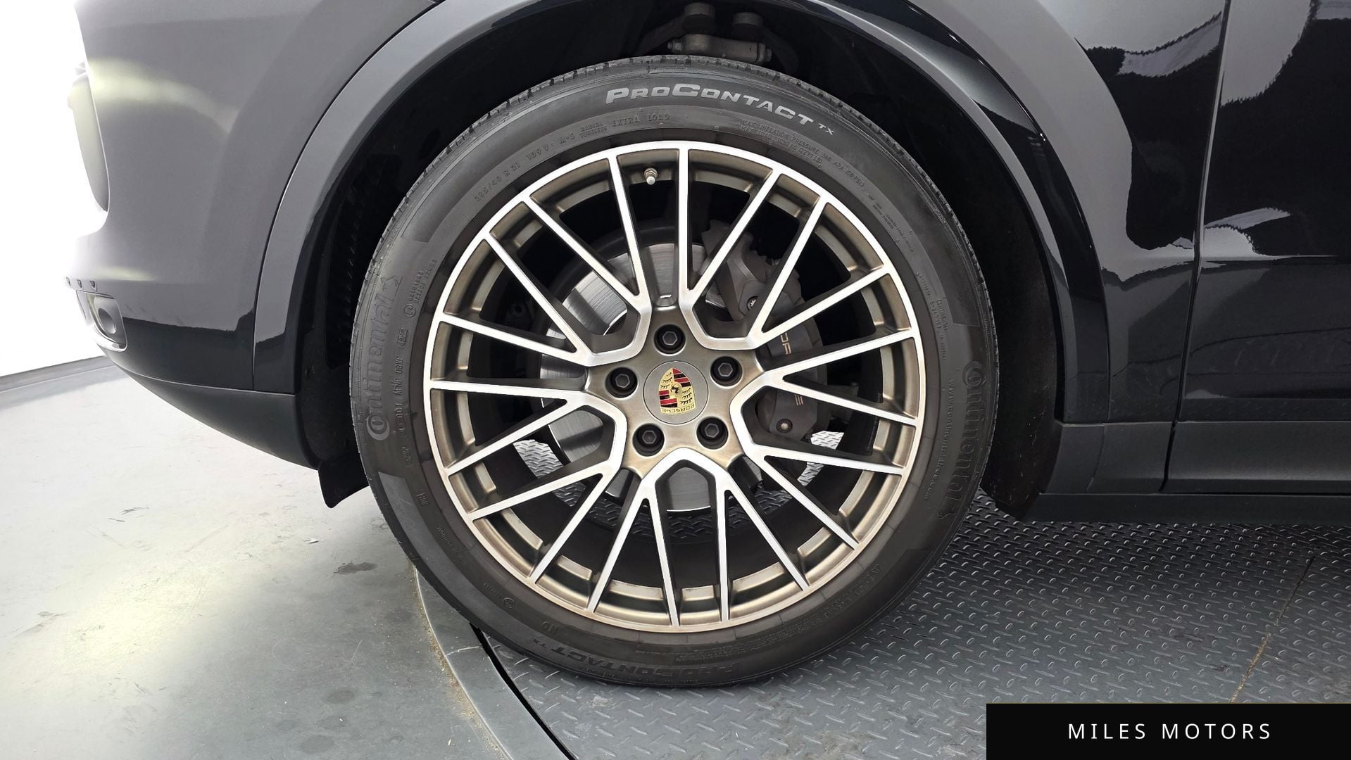 Porsche 카이엔 (PO536) 2023 — миниатюра 5