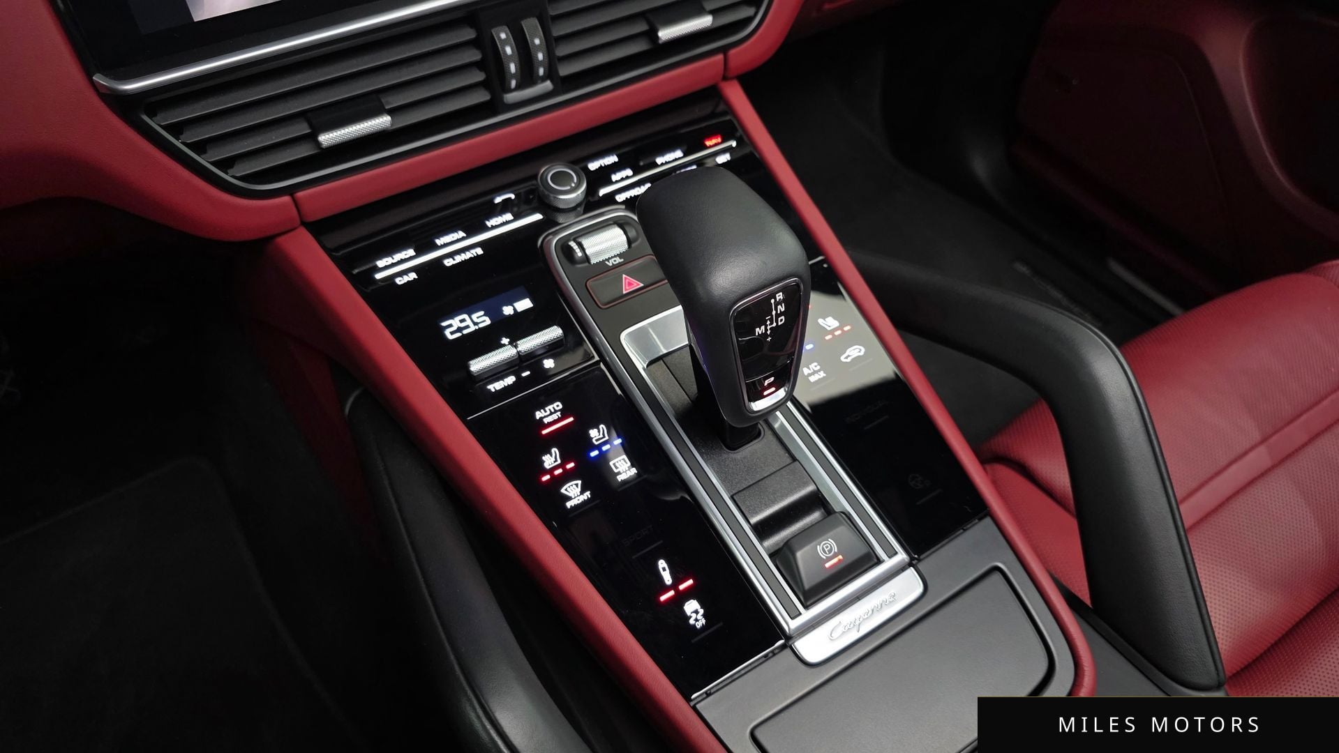 Porsche 카이엔 (PO536) 2023 — миниатюра 9