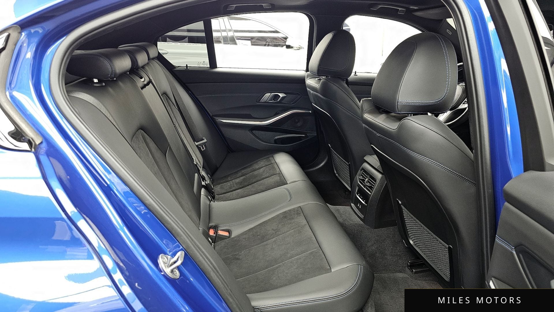 BMW 3시리즈 (G20) 2021 — миниатюра 12