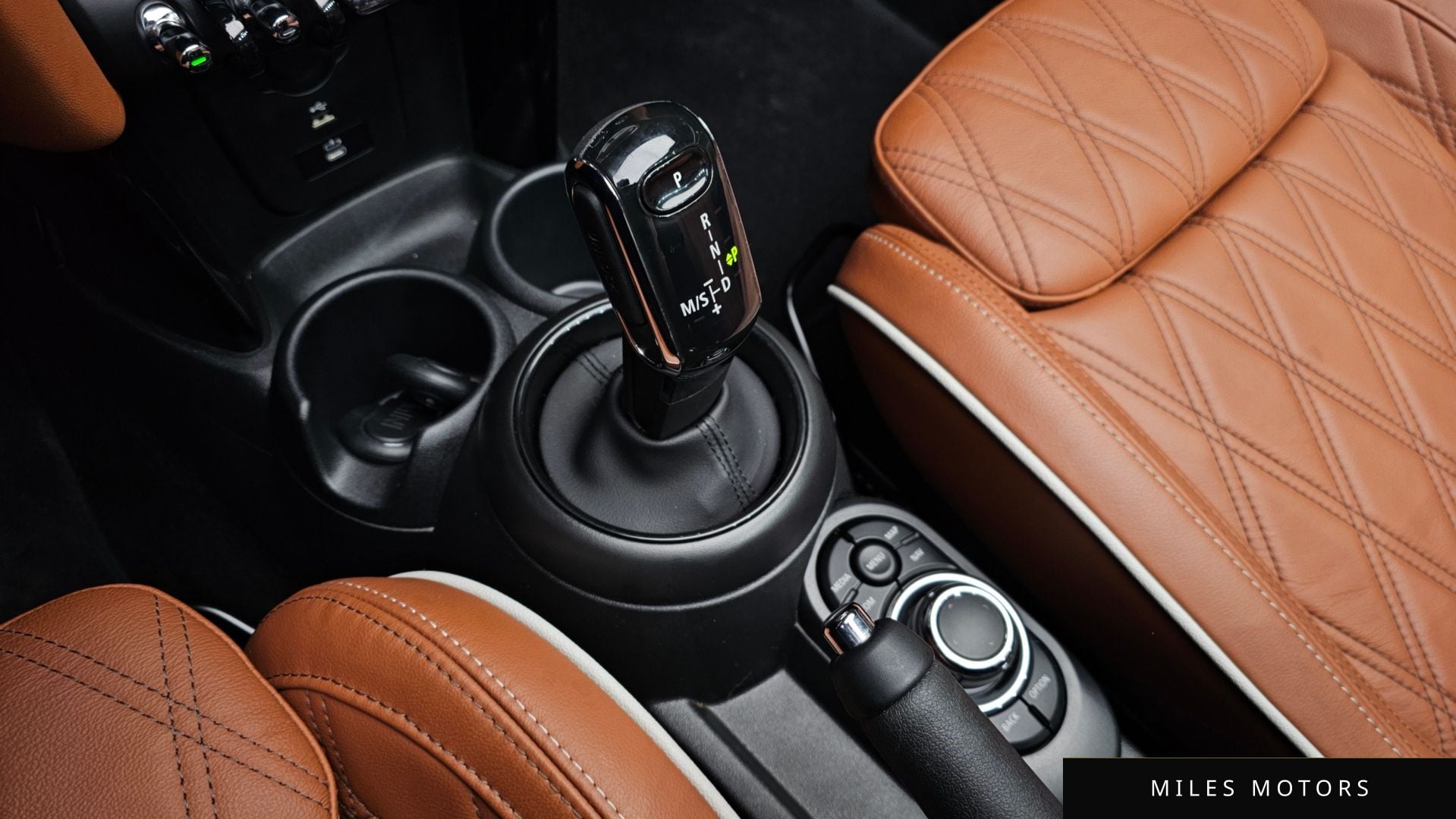 MINI 쿠퍼 S 컨버터블 2024 — миниатюра 9