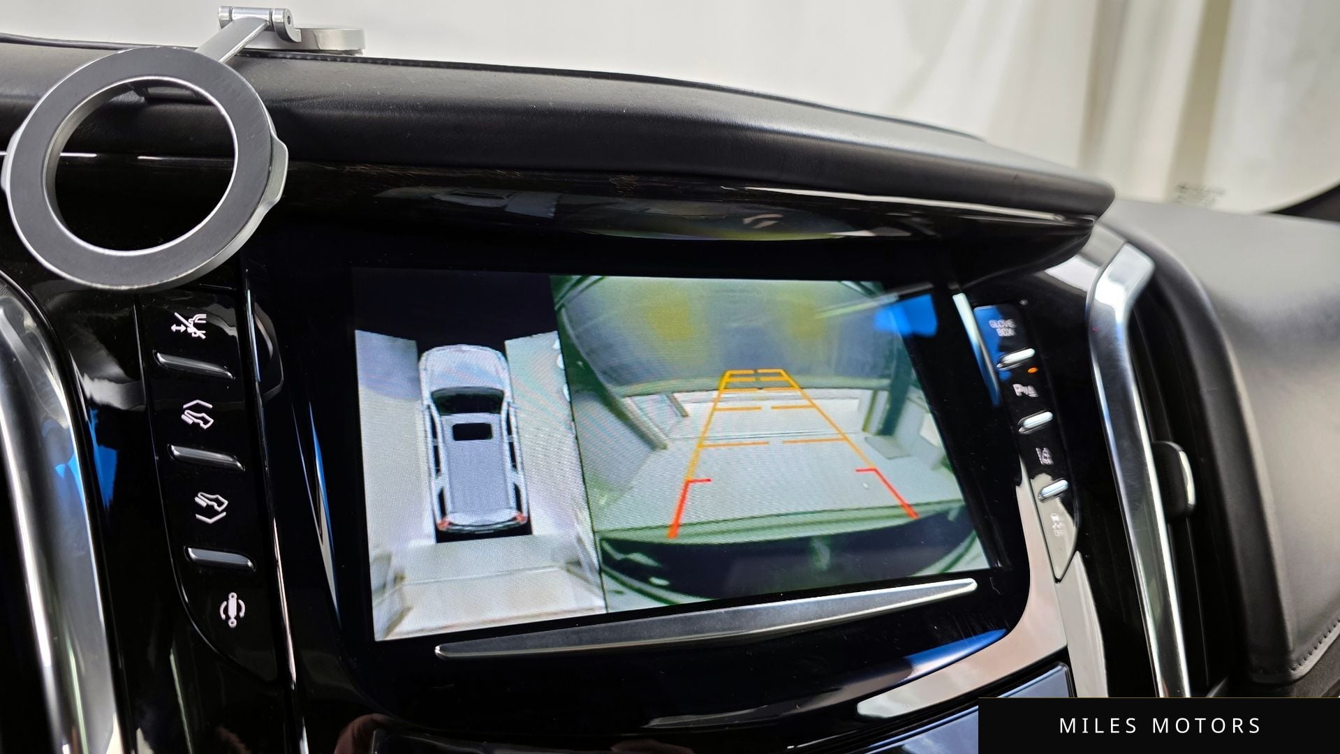 Cadillac 에스컬레이드 2015 — миниатюра 15