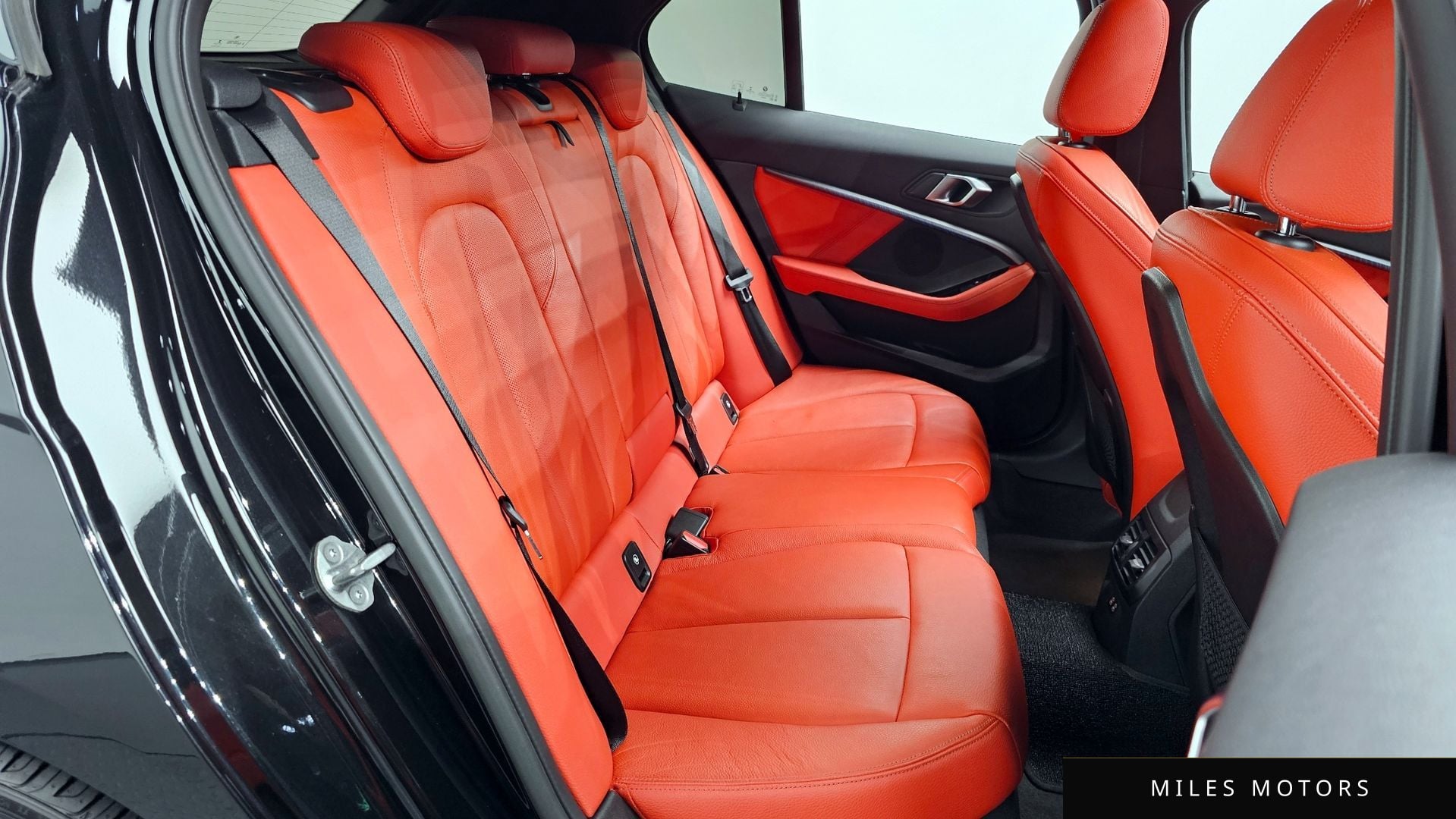 BMW 1 Series (F40) 2021 — миниатюра 12