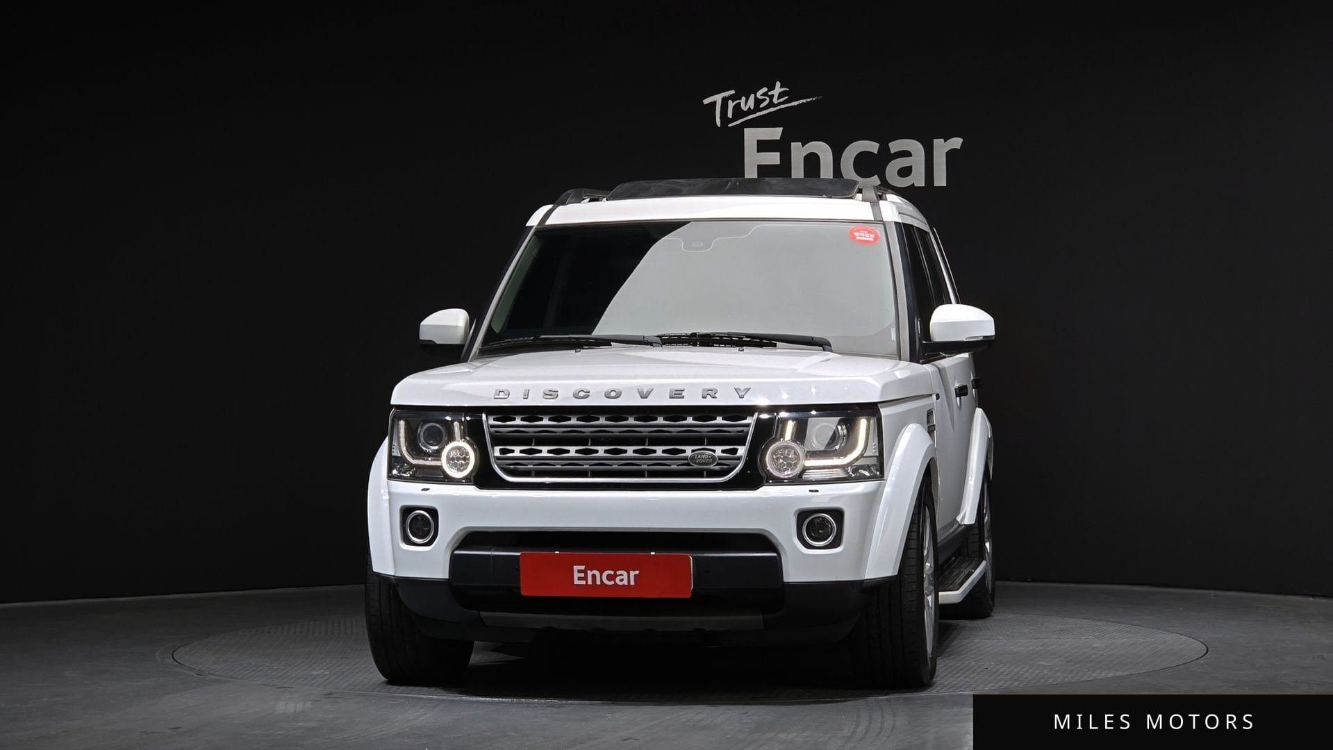 Land Rover Discovery 2016 — миниатюра 3