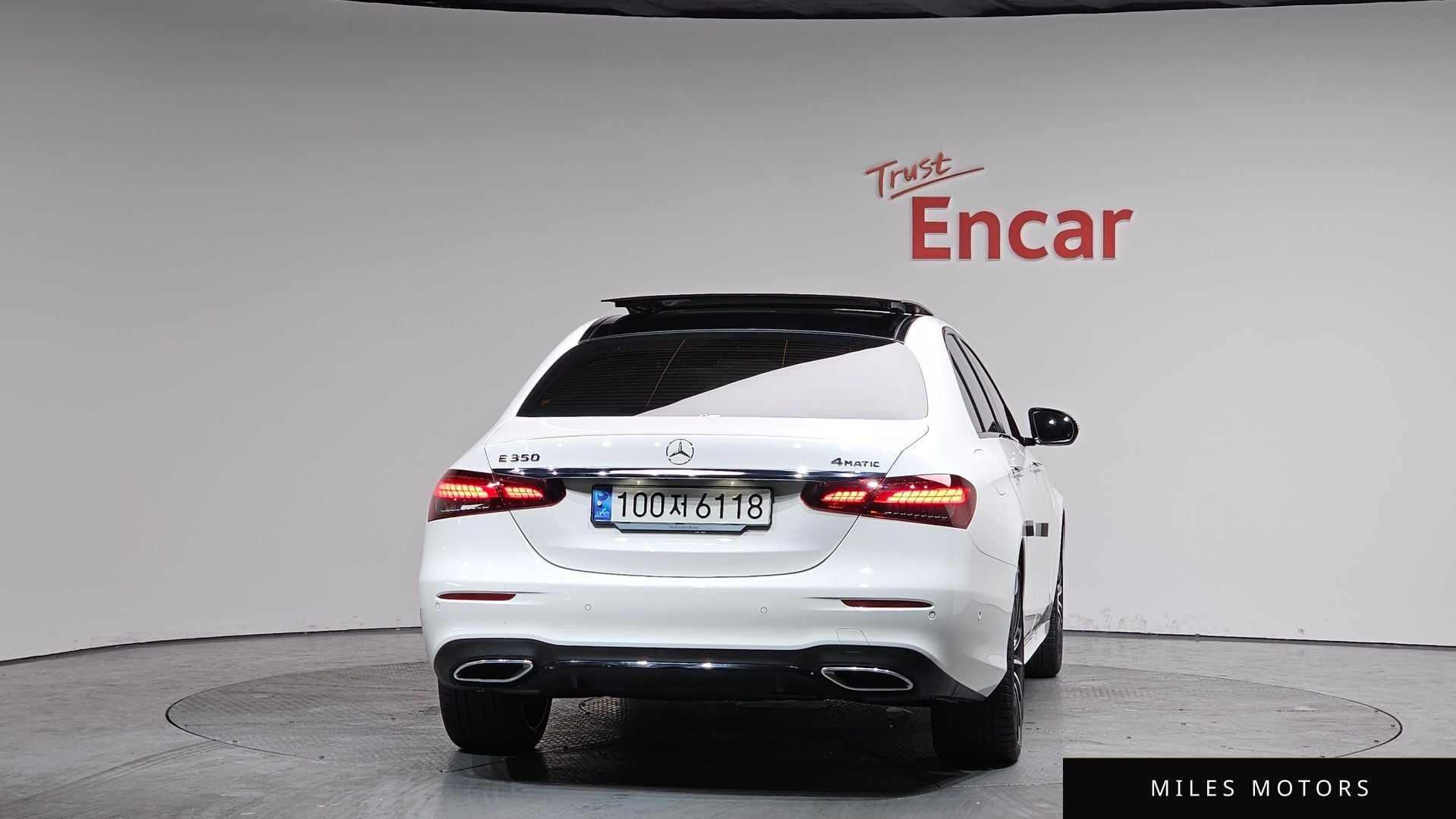 Mercedes-Benz E-클래스 W213 2023 — миниатюра 3