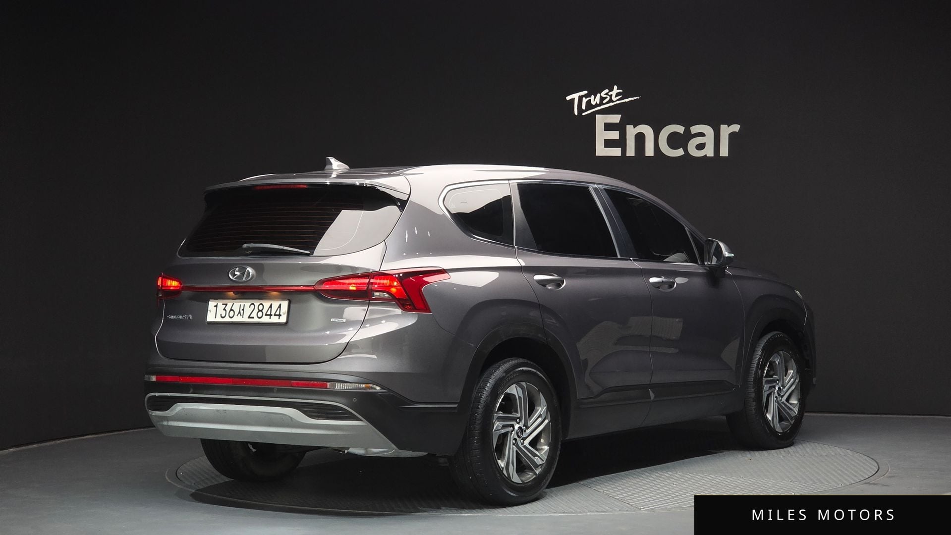 Hyundai Santafe 2023 — миниатюра 2