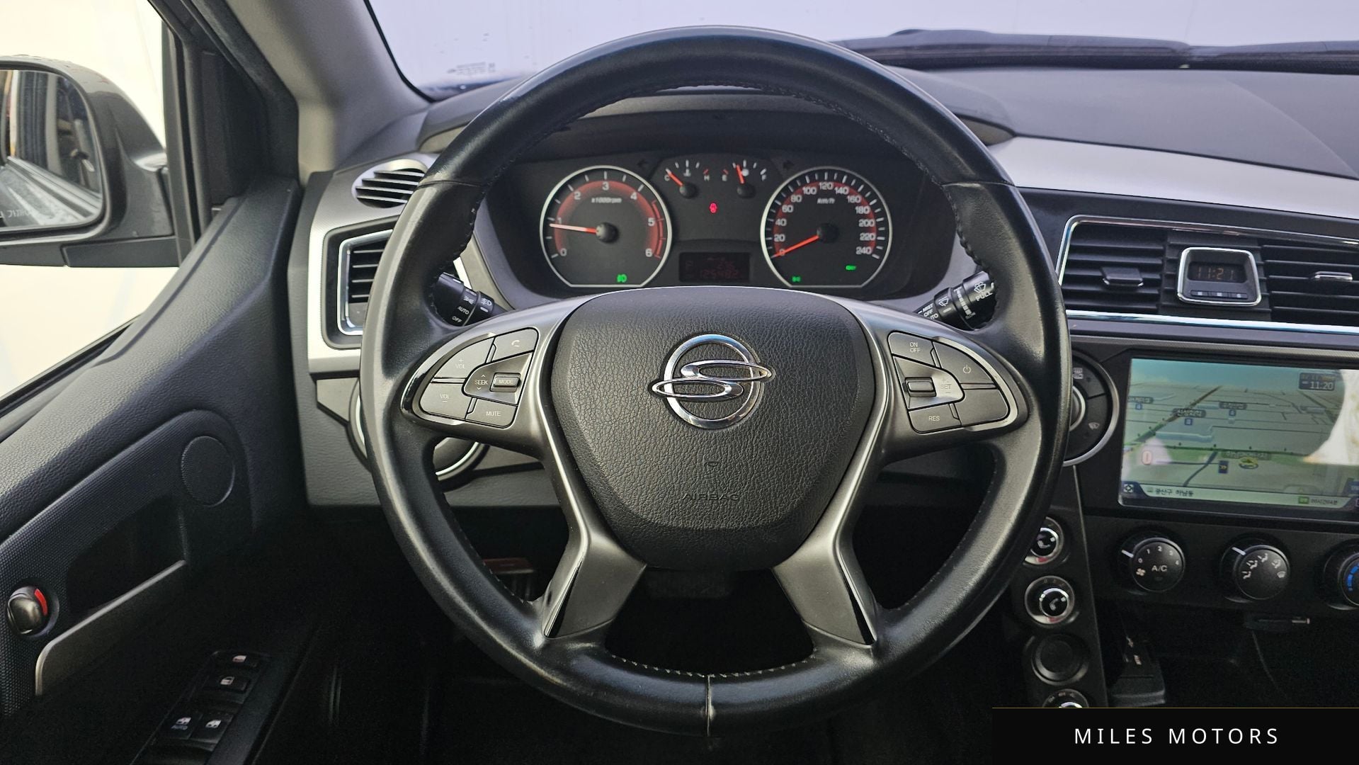 KG Mobility KORANDO 2017 — миниатюра 13