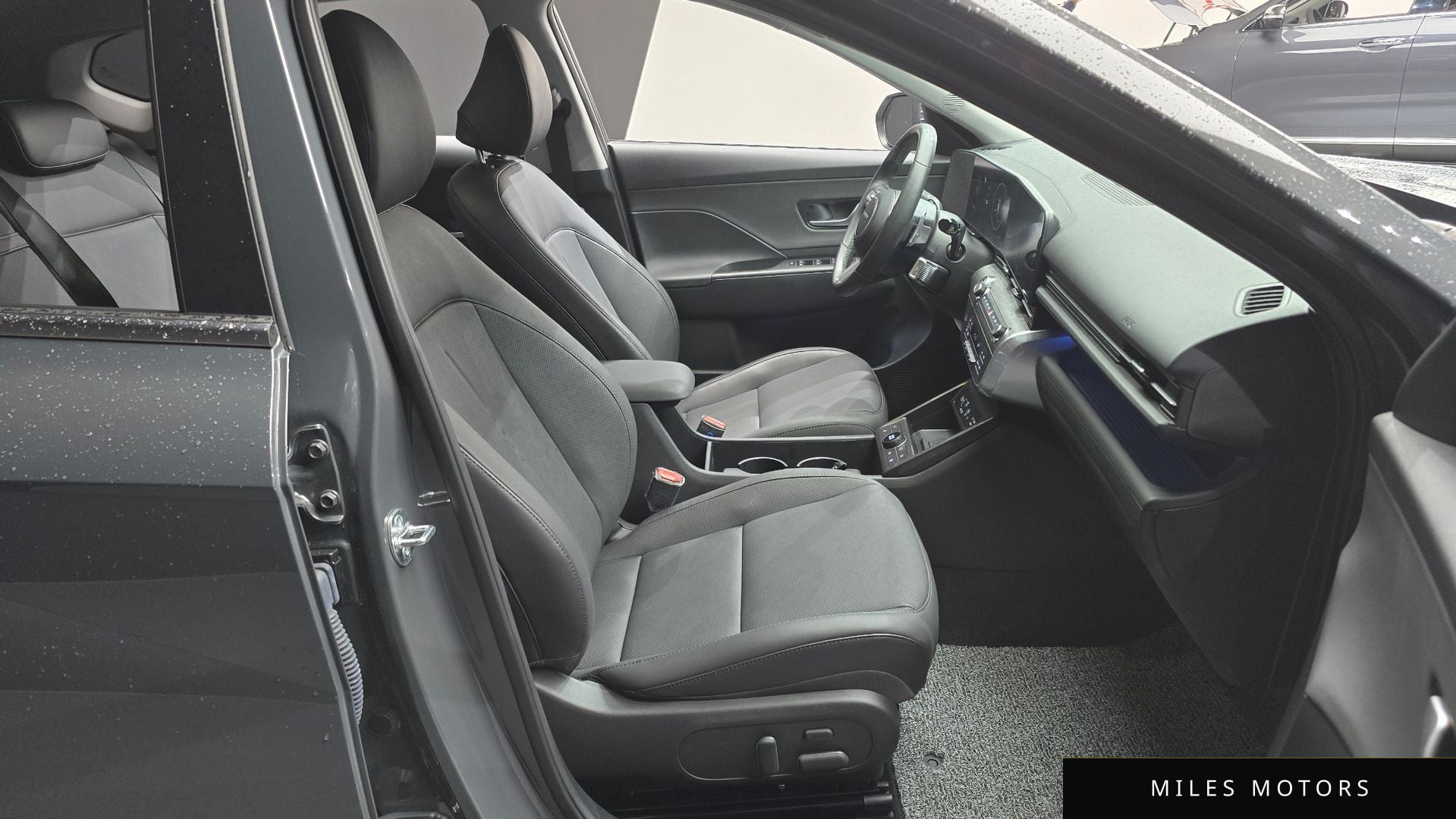 Hyundai Kona 2025 — миниатюра 10