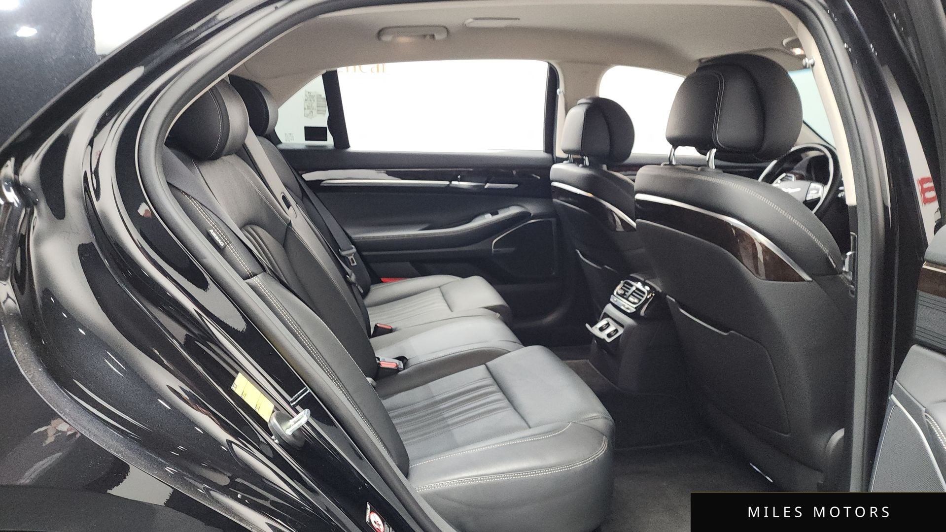 Genesis G90 2020 — миниатюра 12