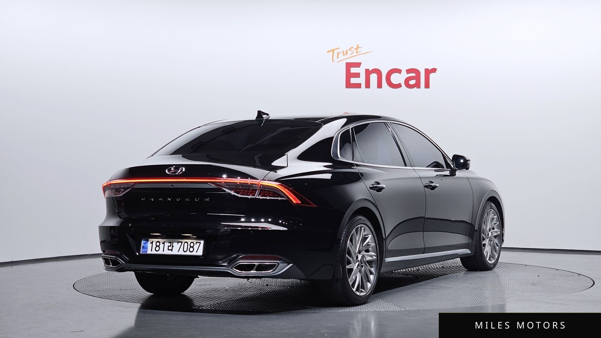 Hyundai Grandeur 2021 — миниатюра 2
