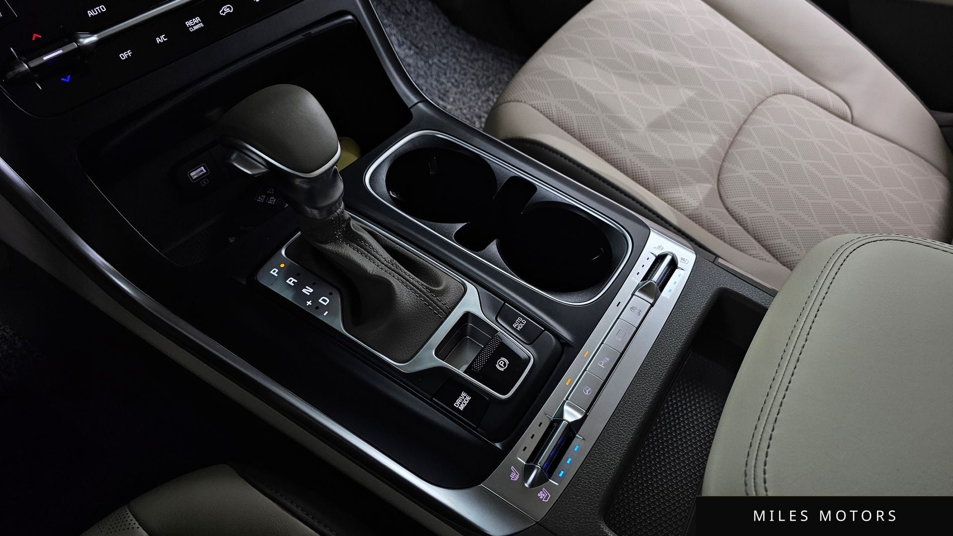 Kia Carnival 2022 — миниатюра 9