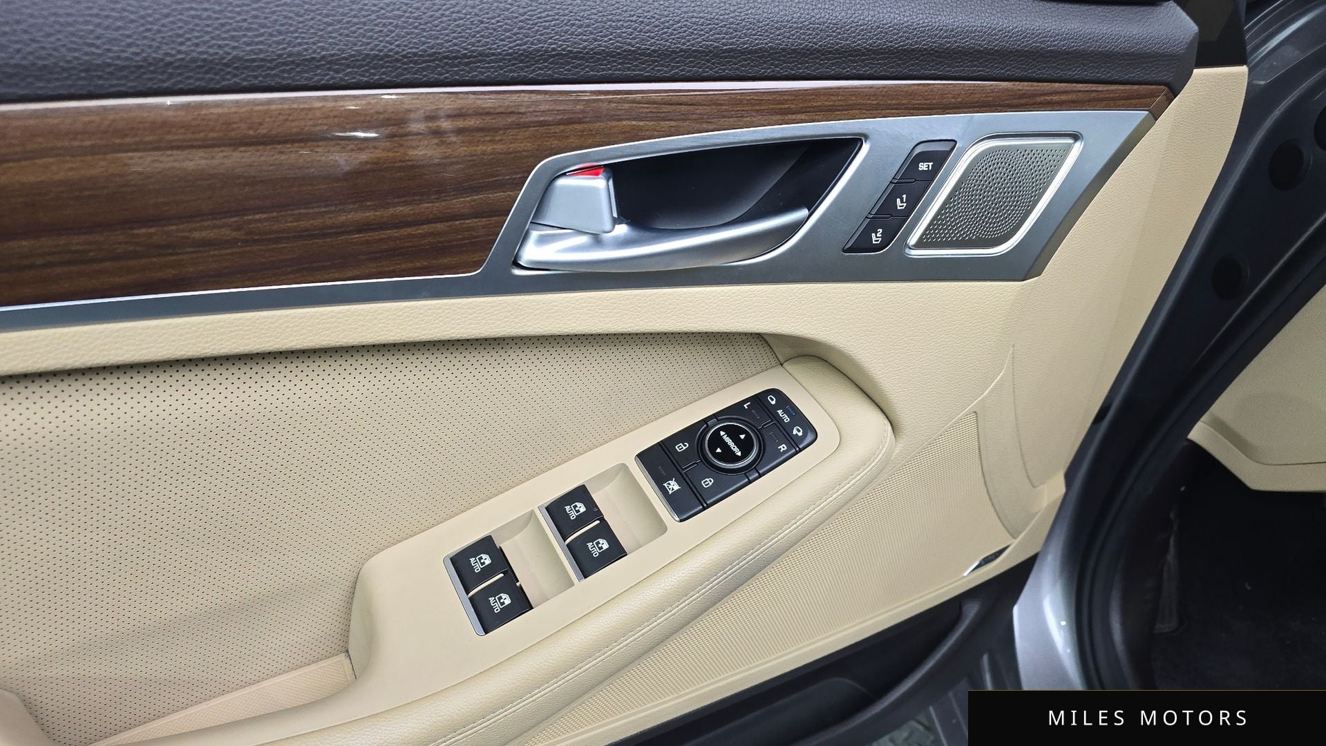 Genesis G80 2020 — миниатюра 18