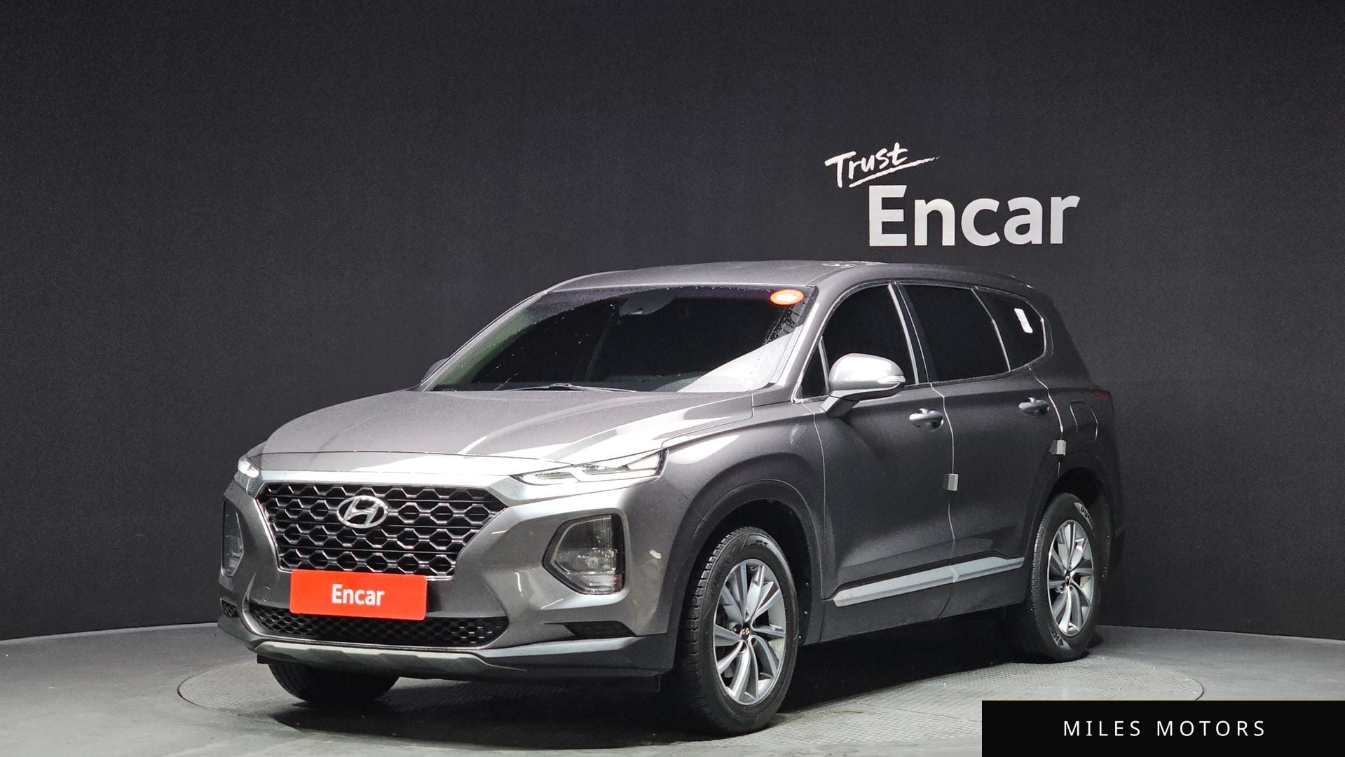 Hyundai Santafe 2020 — фото 1 из 12