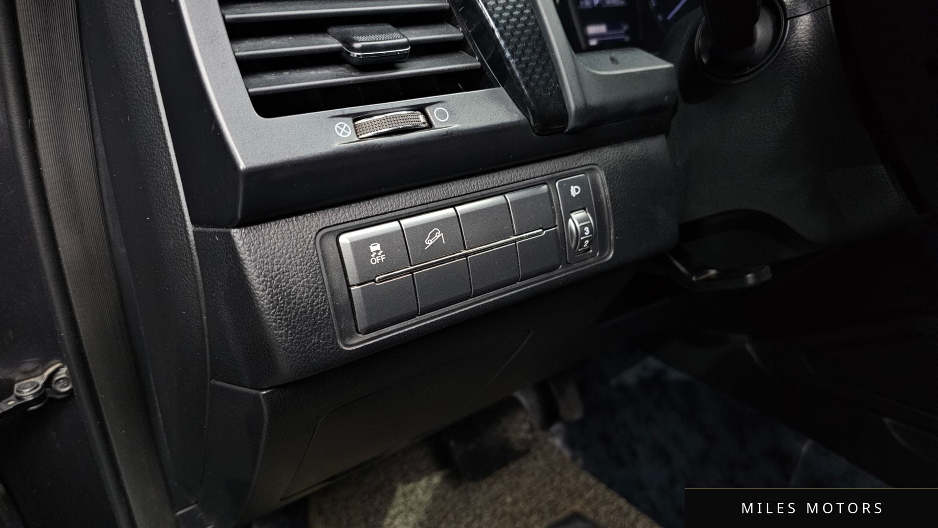 KG Mobility Rexton 2020 — миниатюра 18