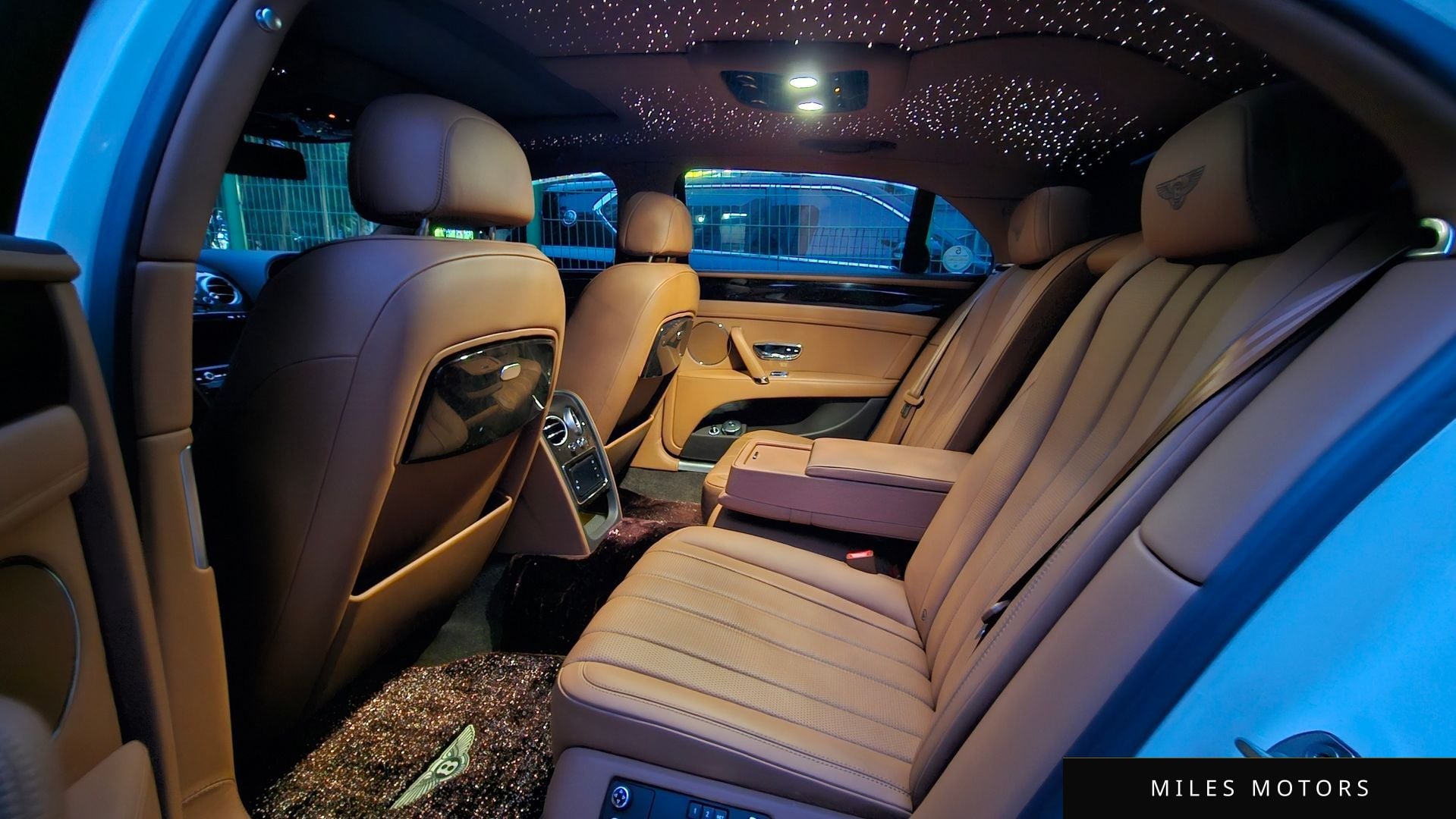 Bentley 플라잉스퍼 2016 — миниатюра 8
