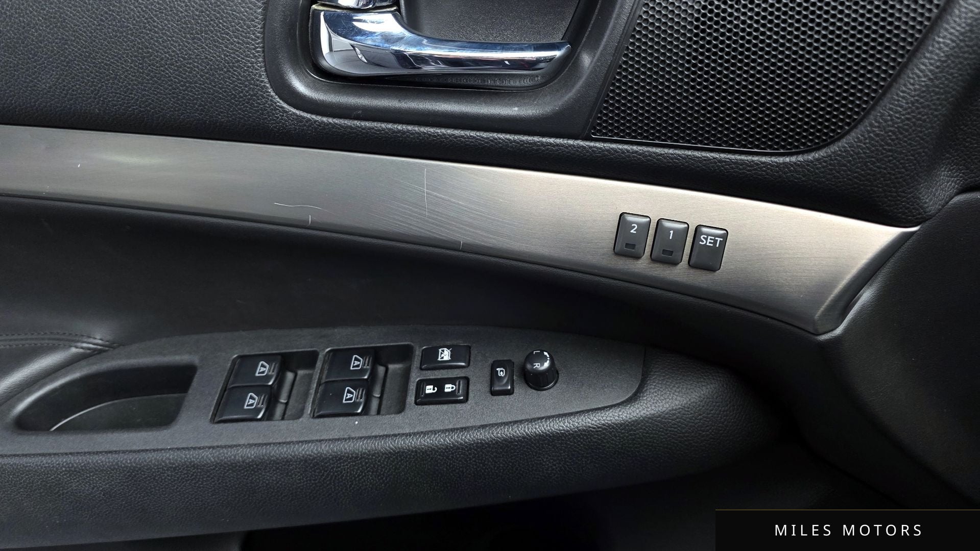 Infiniti G25 2011 — миниатюра 18