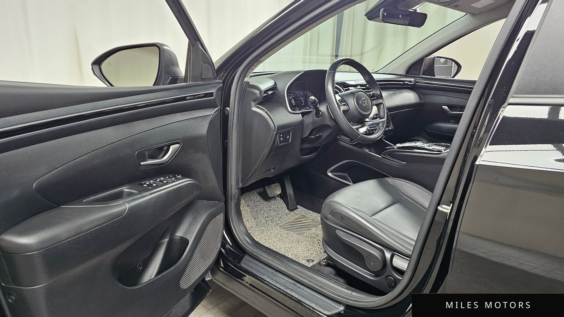 Hyundai Tucson 2023 — миниатюра 10
