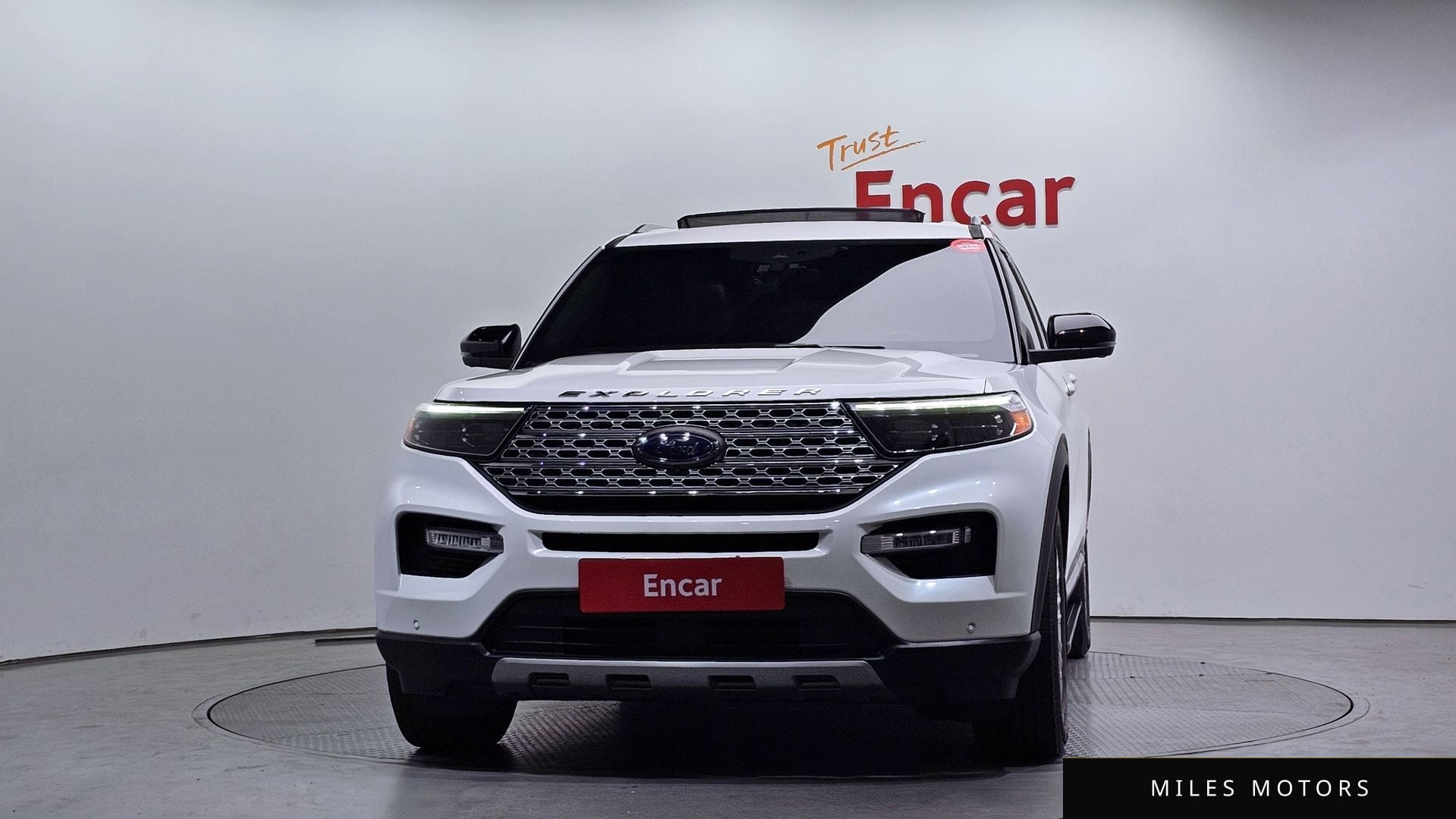 Ford Explorer 2020 — миниатюра 3